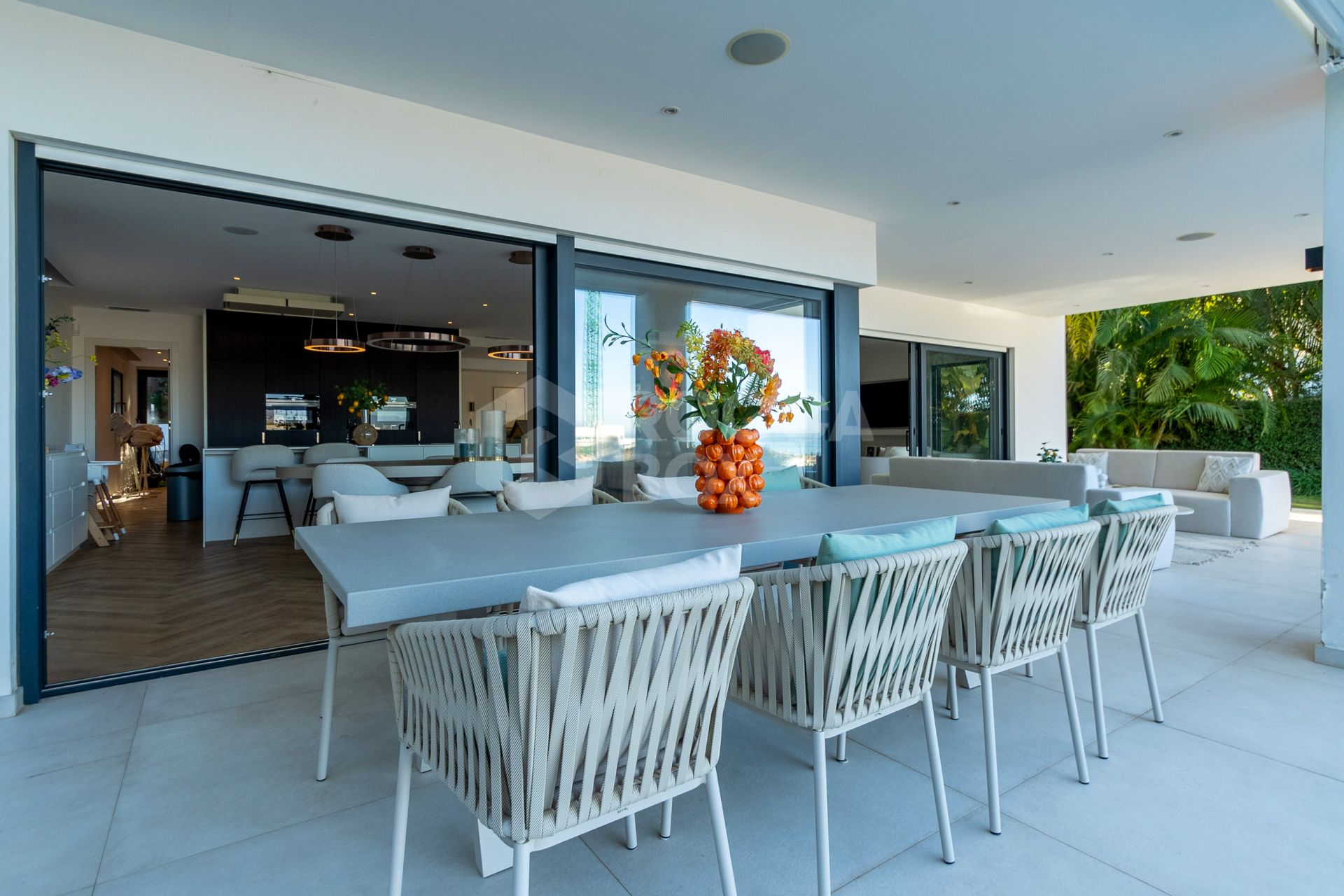 Villa for sale in Artola, Marbella