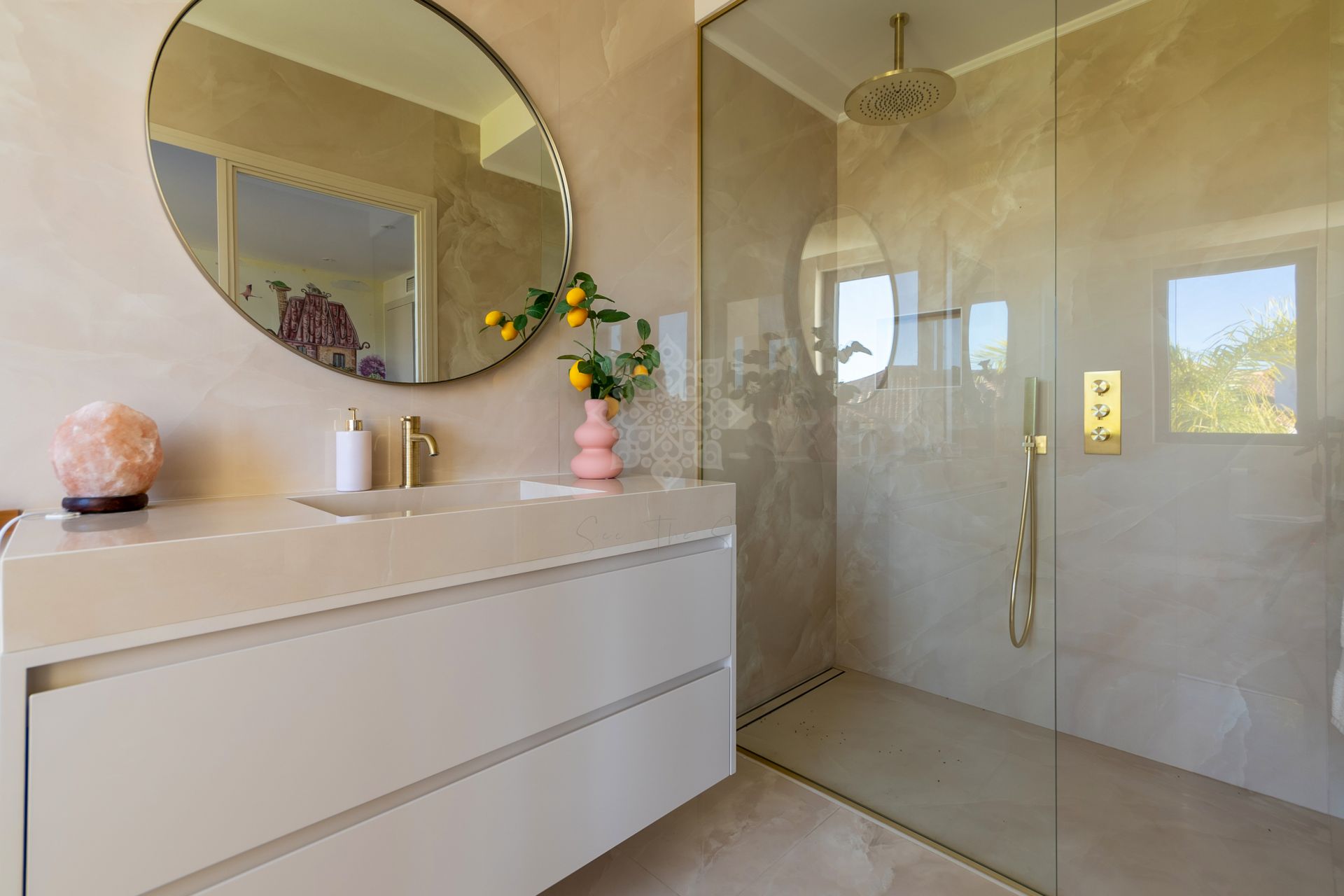 Villa in Artola, Marbella