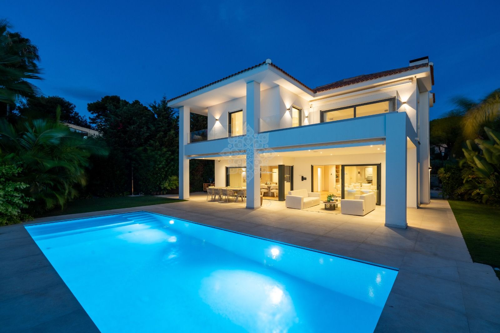 Villa in Artola, Marbella