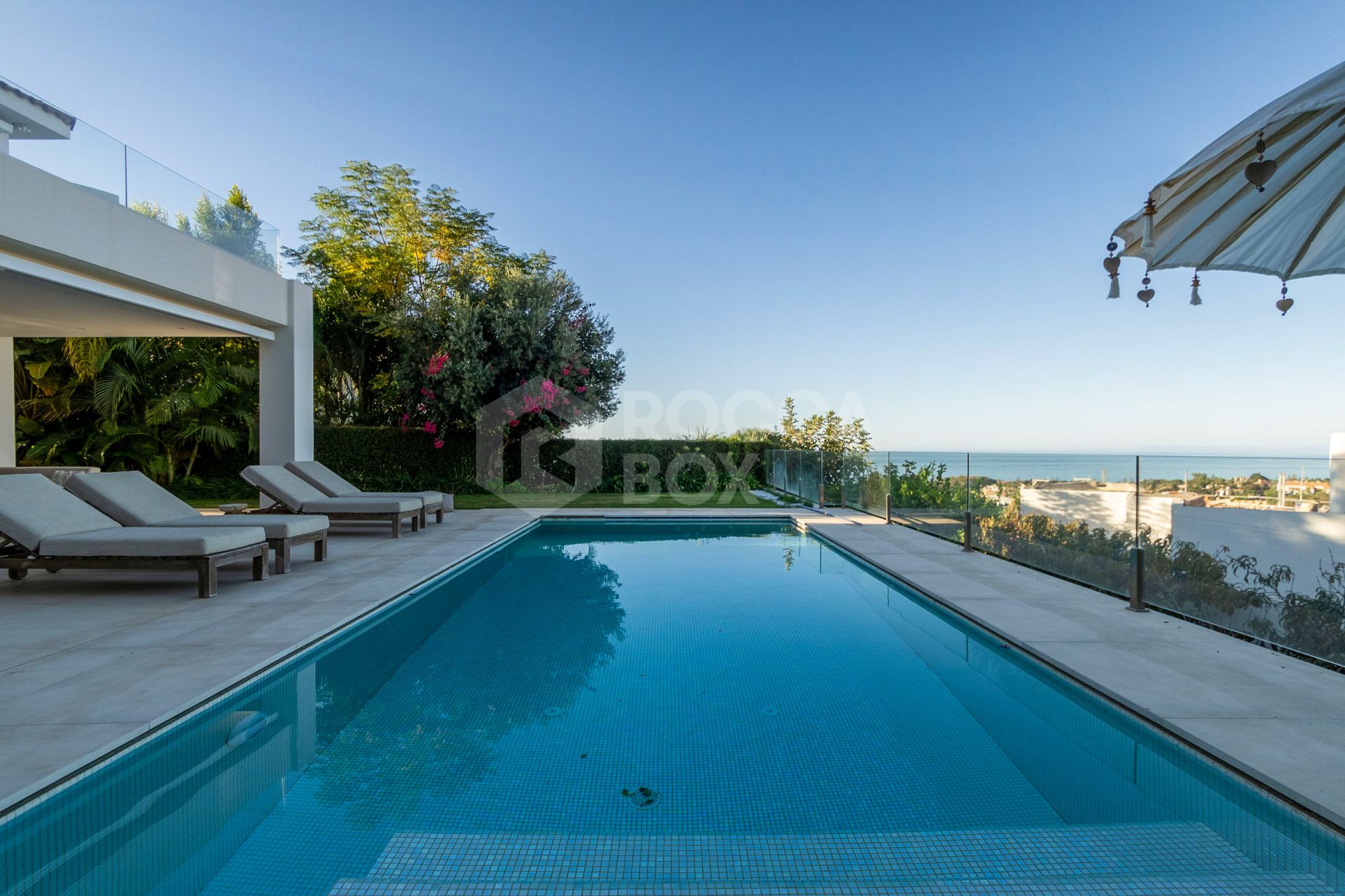 Villa for sale in Artola, Marbella
