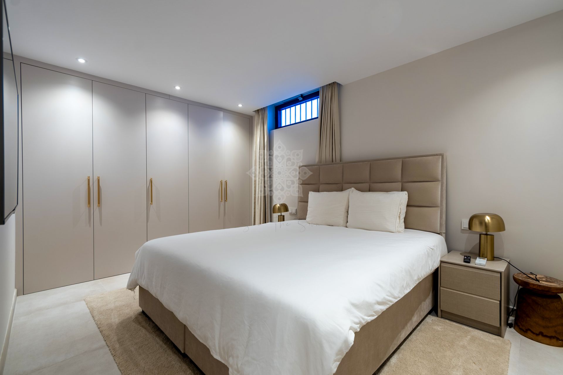 Villa in Artola, Marbella