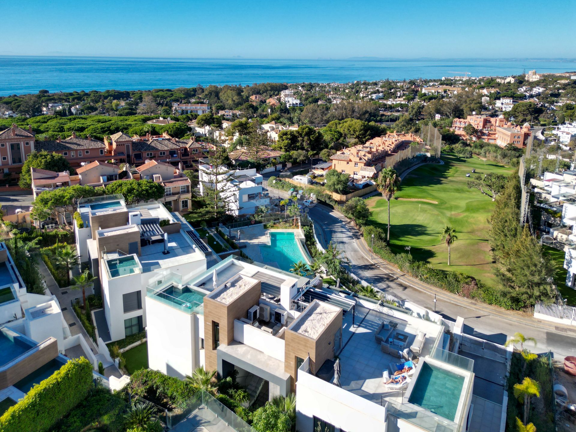 Villa in Artola, Marbella