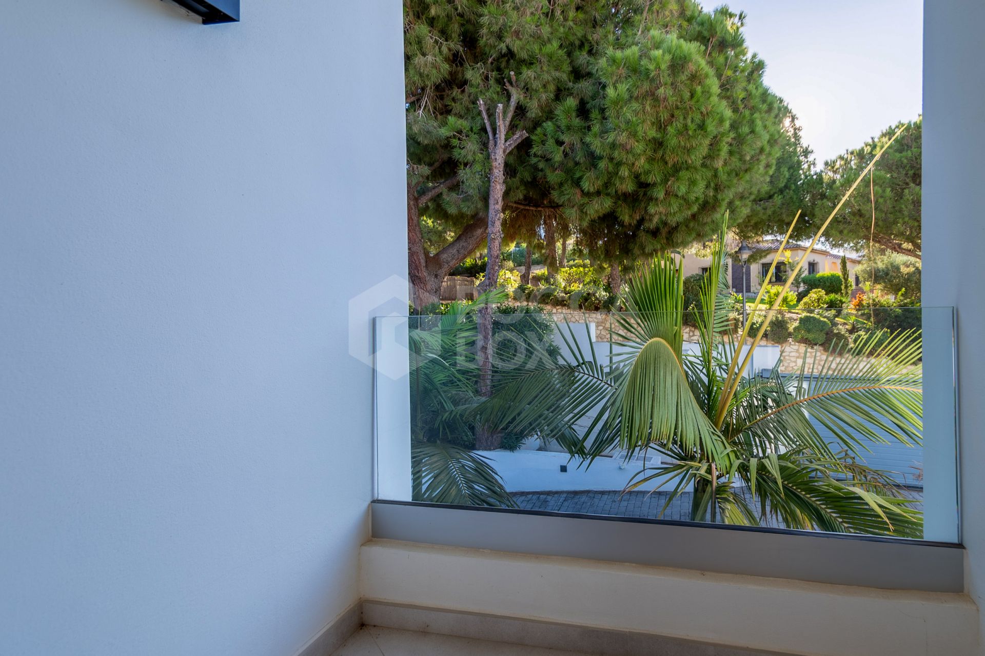 Villa for sale in Artola, Marbella