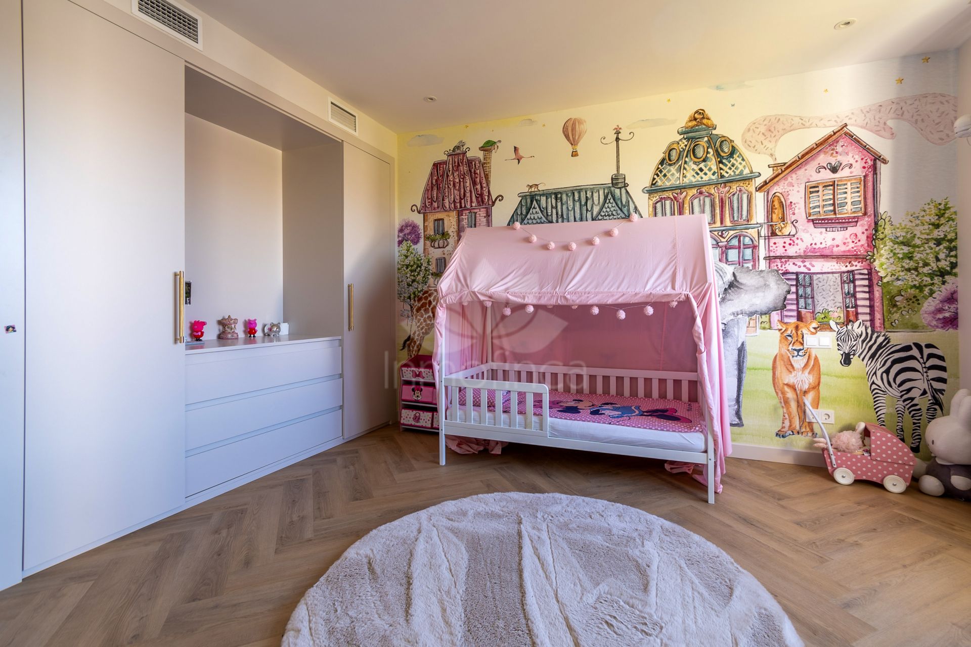 Villa en Artola, Marbella