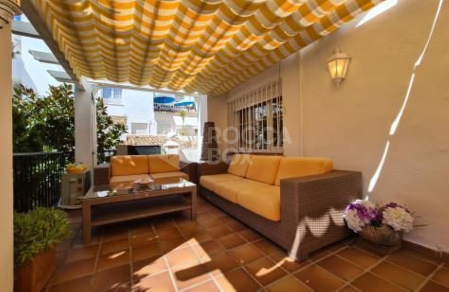 Apartment for long term rent in Rocamar, Marbella Golden Mile