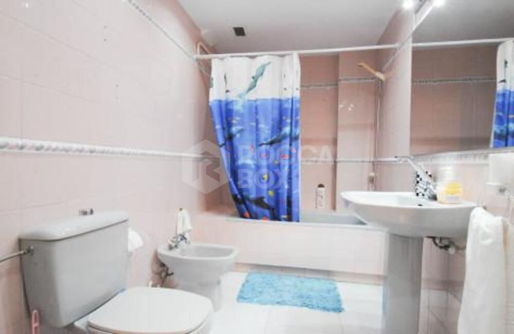 Apartment for long term rent in Rocamar, Marbella Golden Mile