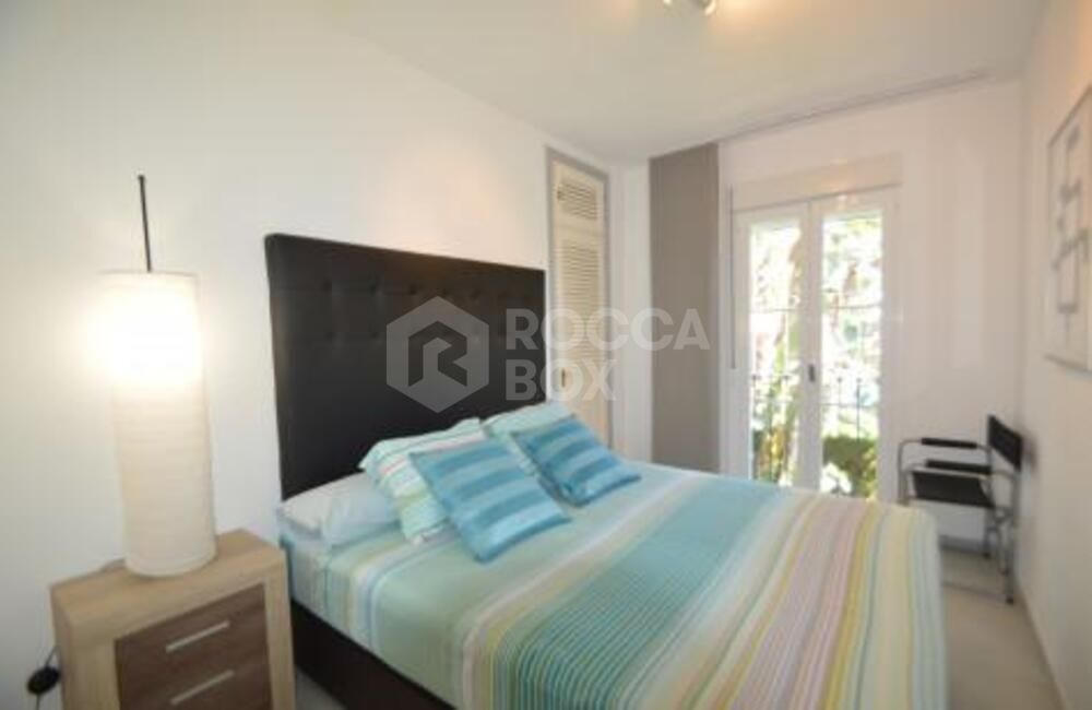 Apartment for long term rent in Rocamar, Marbella Golden Mile
