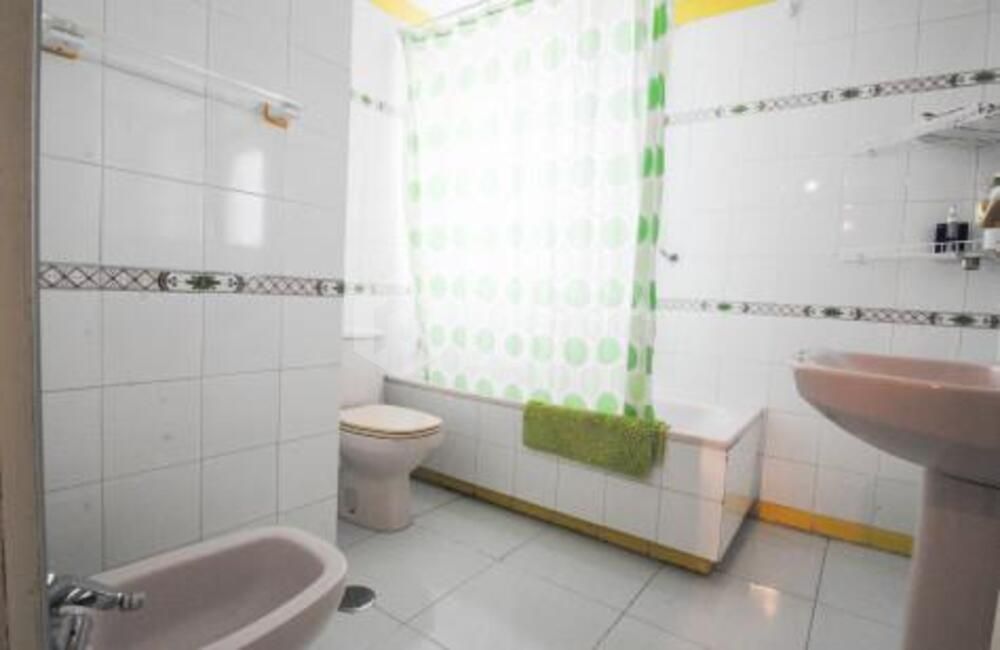 Apartment for long term rent in Rocamar, Marbella Golden Mile