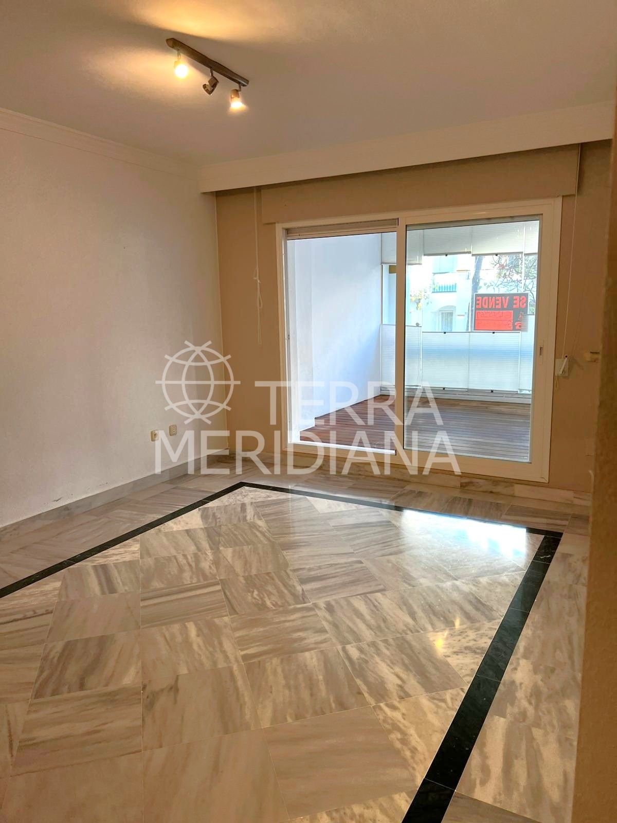 Apartment in Nueva Andalucia, Marbella