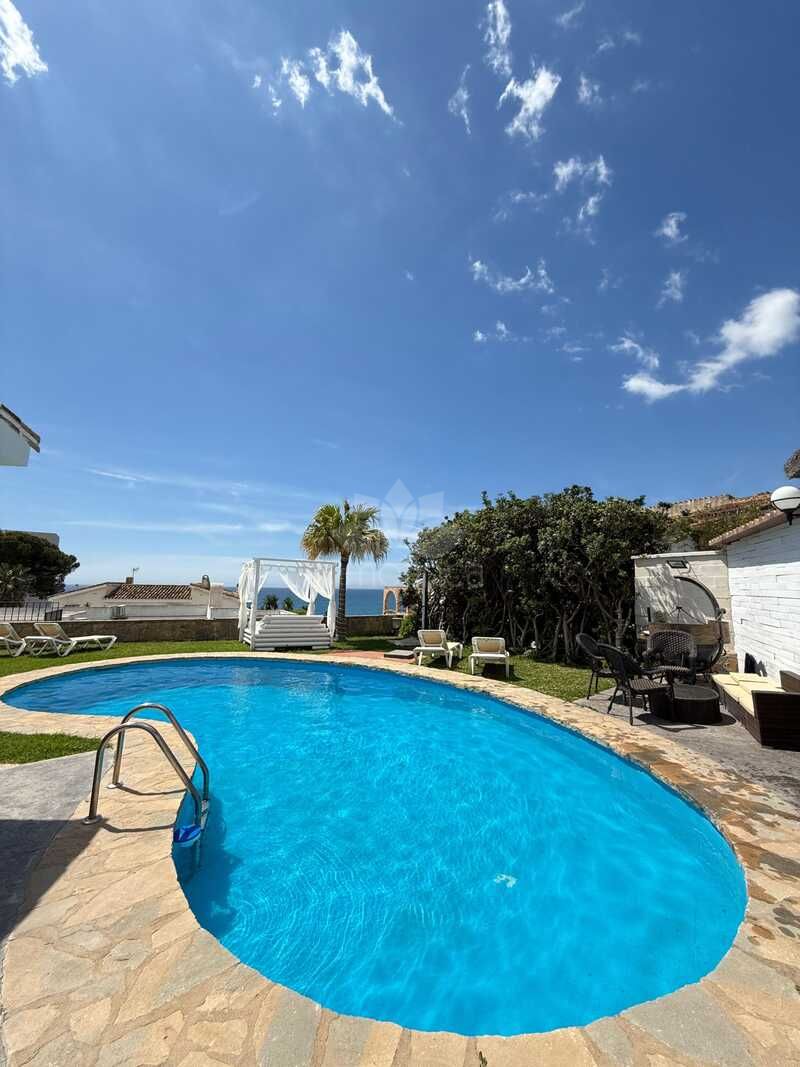 Villa in Benalmadena