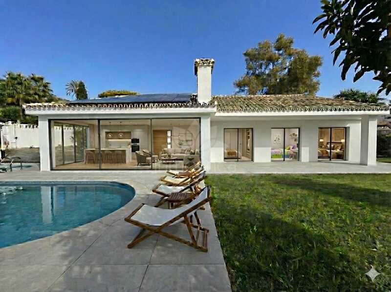 Villa in Benalmadena