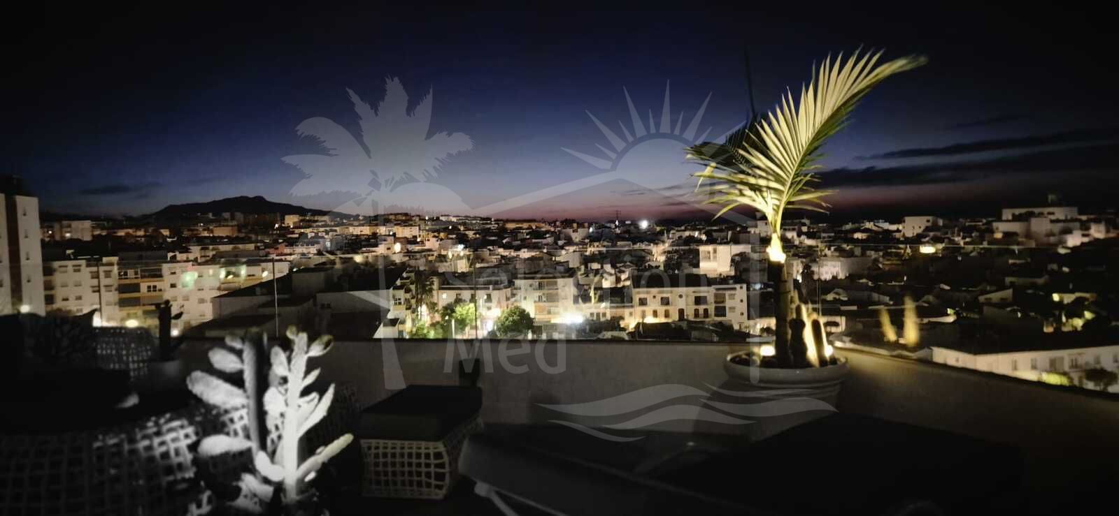 Luxury penthouse with panoramic sea and mountain views in the center of Estepona