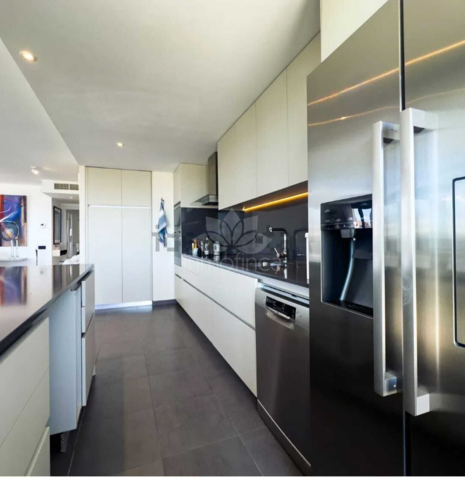 Penthouse in Estepona Town, Estepona