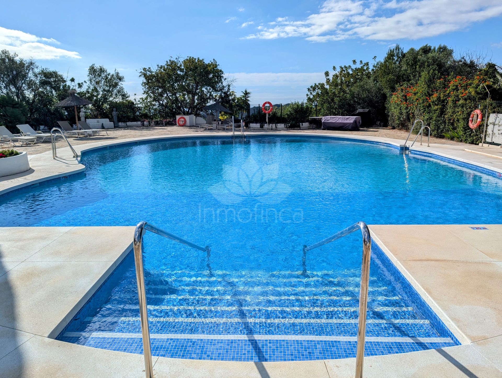 Semi Detached Villa in Cerros del Lago, Istan