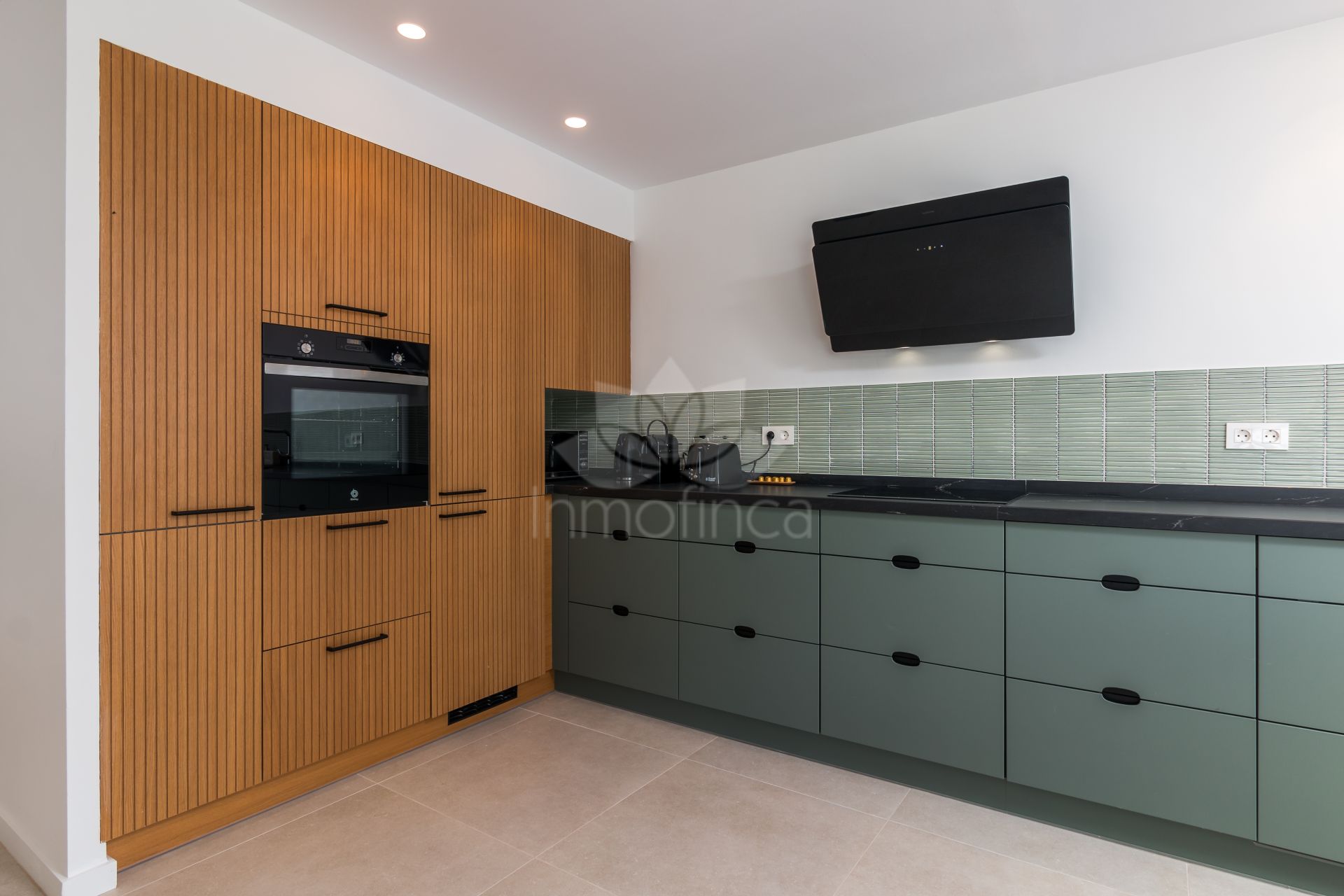 Semi Detached Villa in Cerros del Lago, Istan