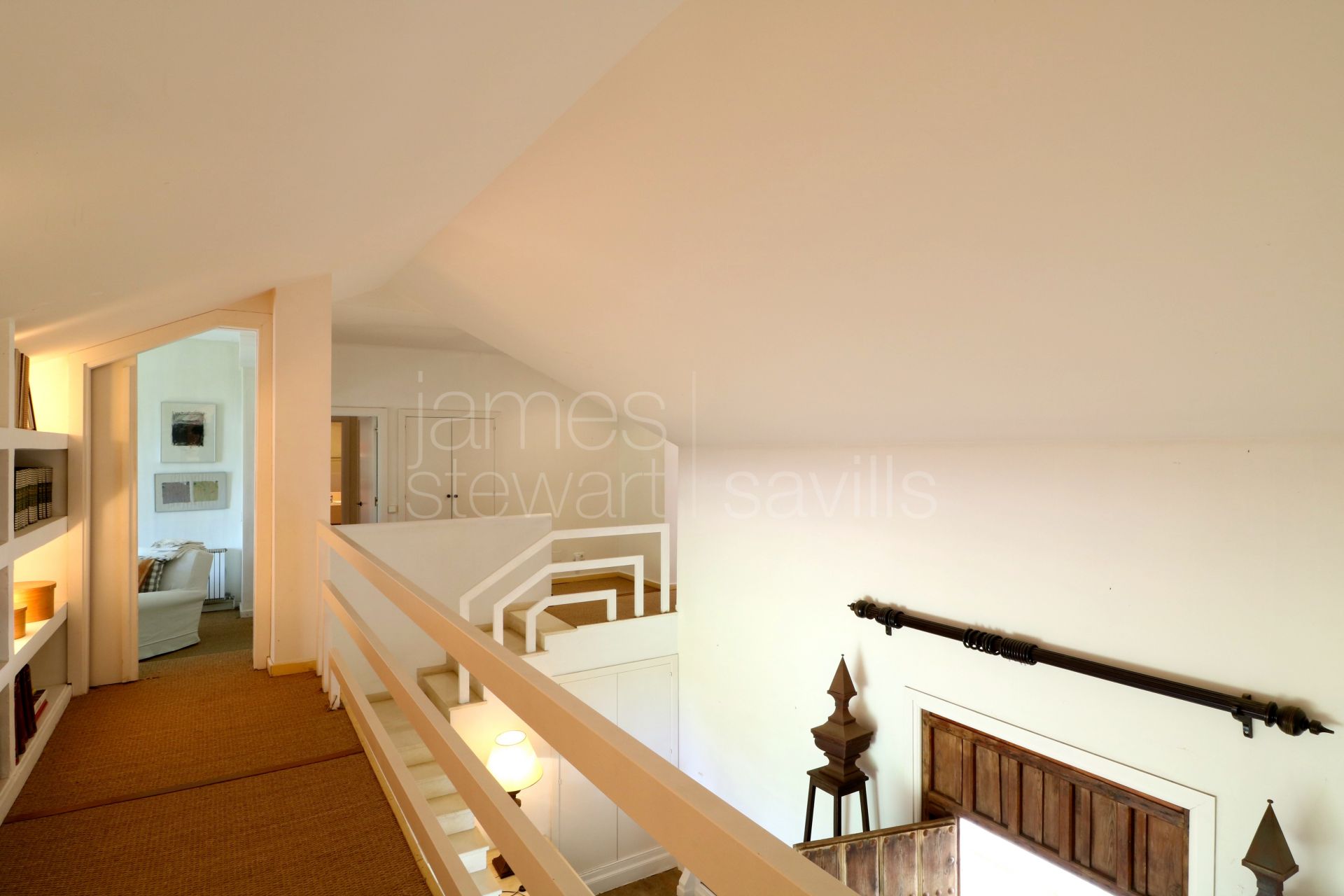Lovely characterful villa in the gated Los Altos de Valderrama