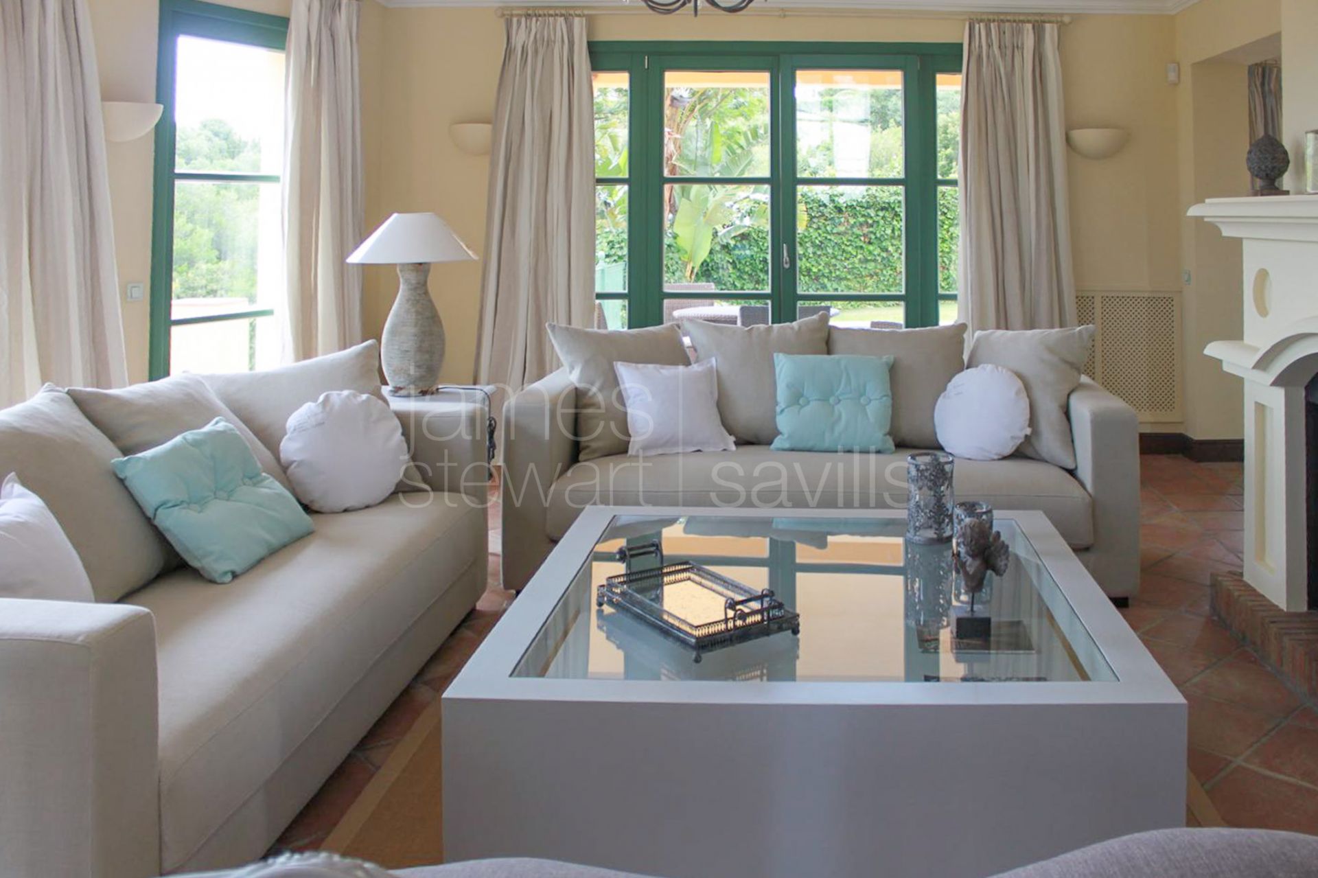 Traditional Andaluz style villa in the F zone with elevated panoramic country views