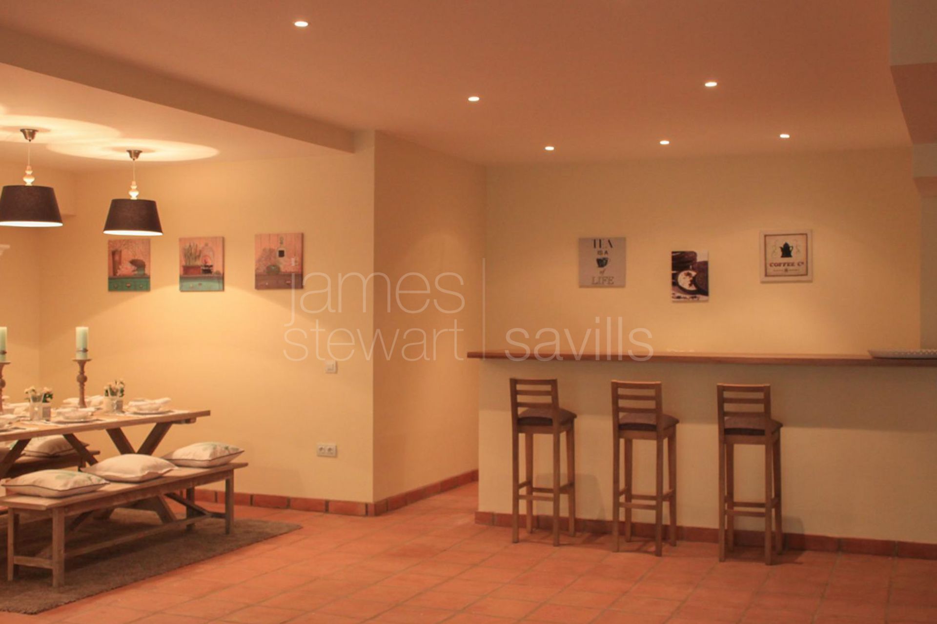 Traditional Andaluz style villa in the F zone with elevated panoramic country views
