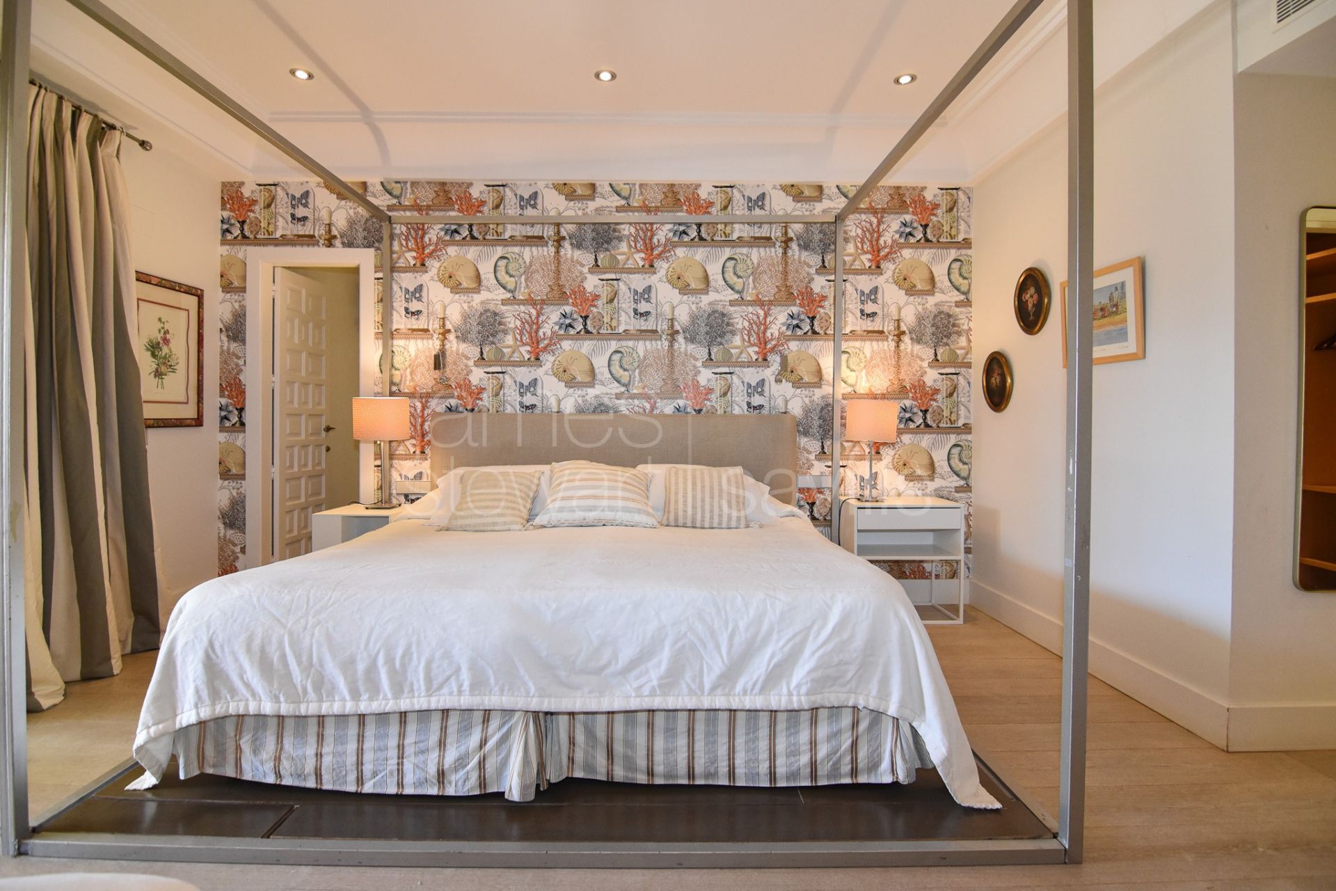 Renovated 4-Bed Apartment in Valgrande, Sotogrande