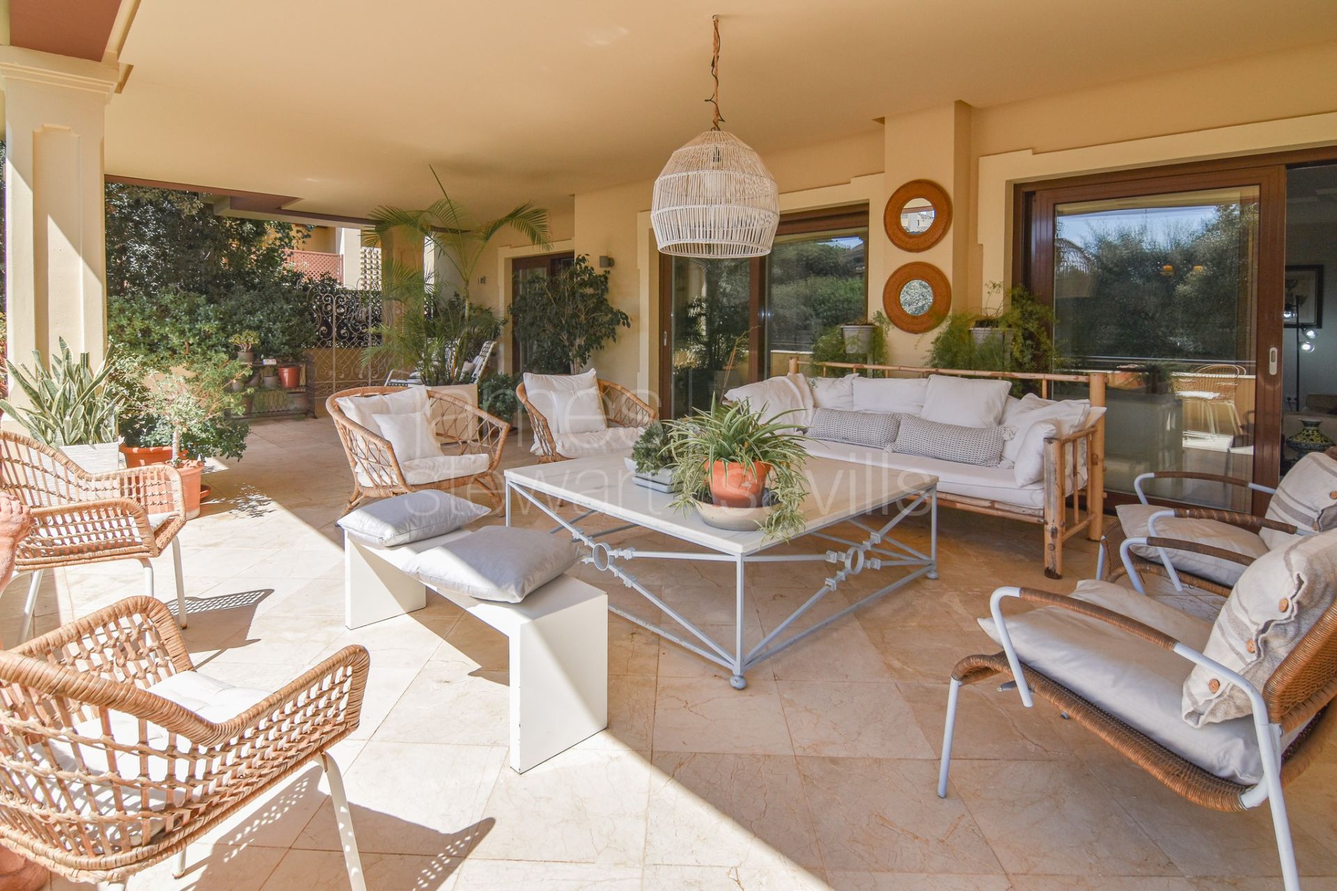 Renovated 4-Bed Apartment in Valgrande, Sotogrande