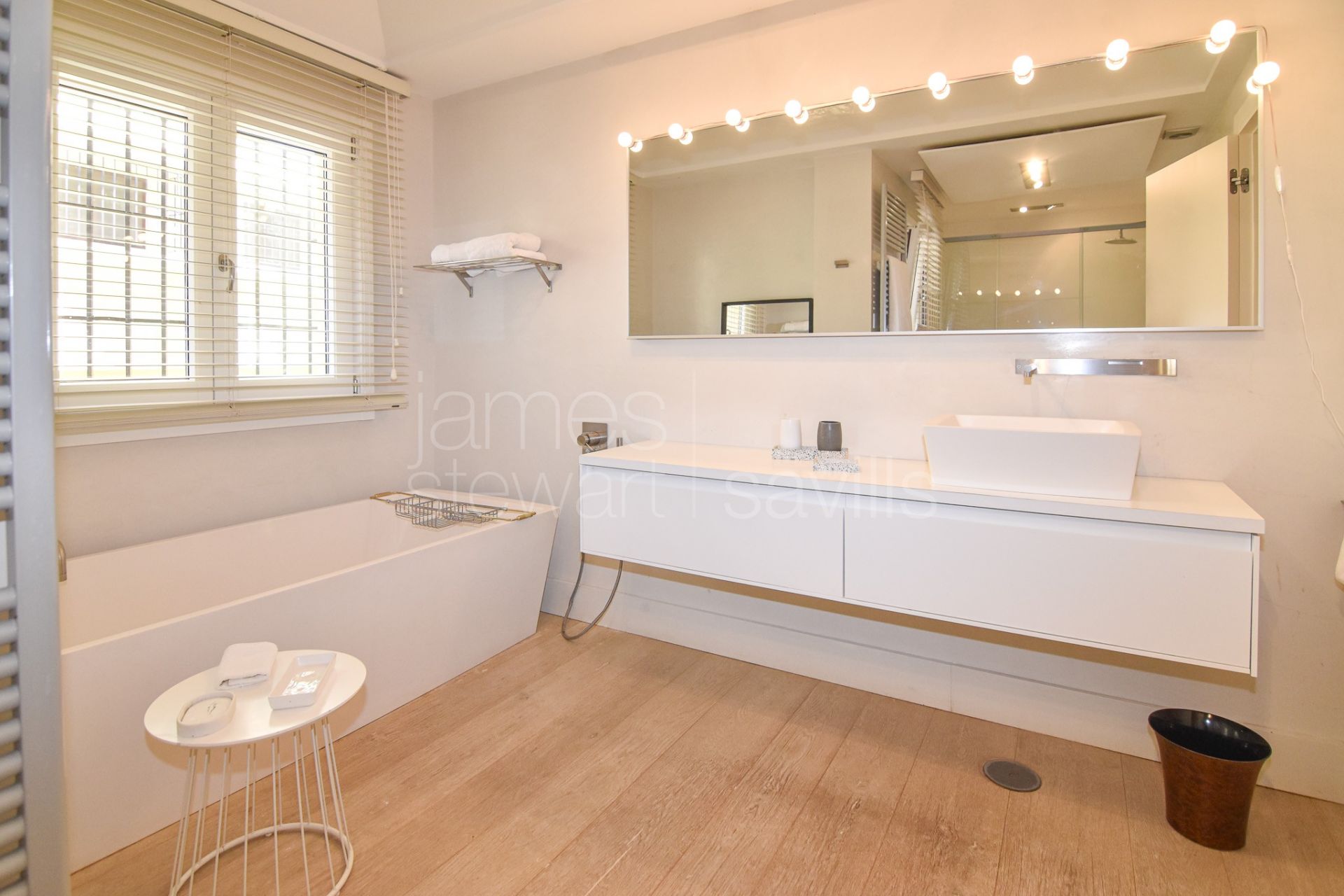 Renovated 4-Bed Apartment in Valgrande, Sotogrande