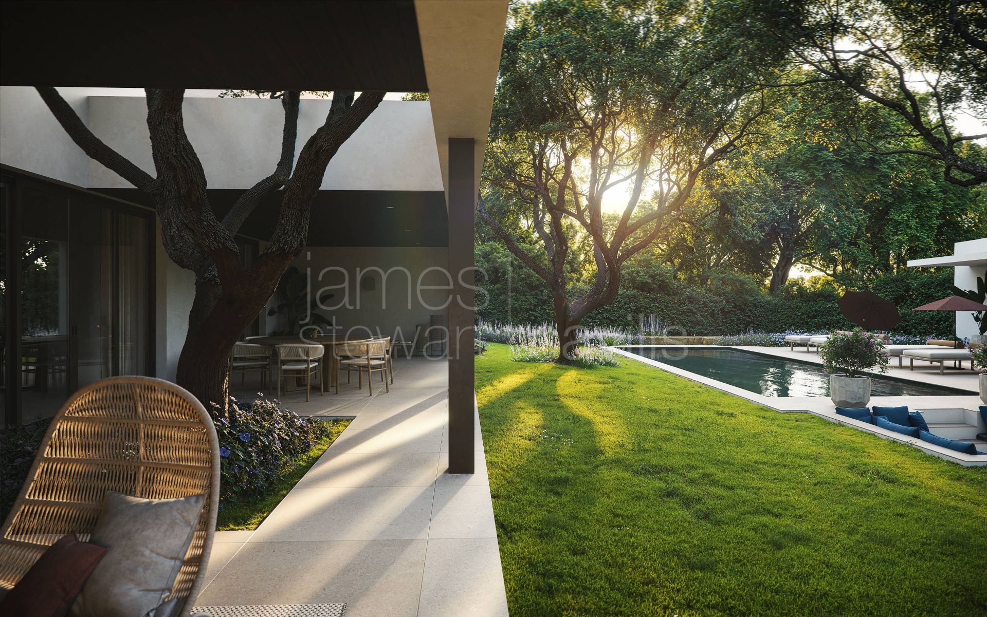 Contemporary 4-bedroom villa among cork oaks near Valderrama, Sotogrande