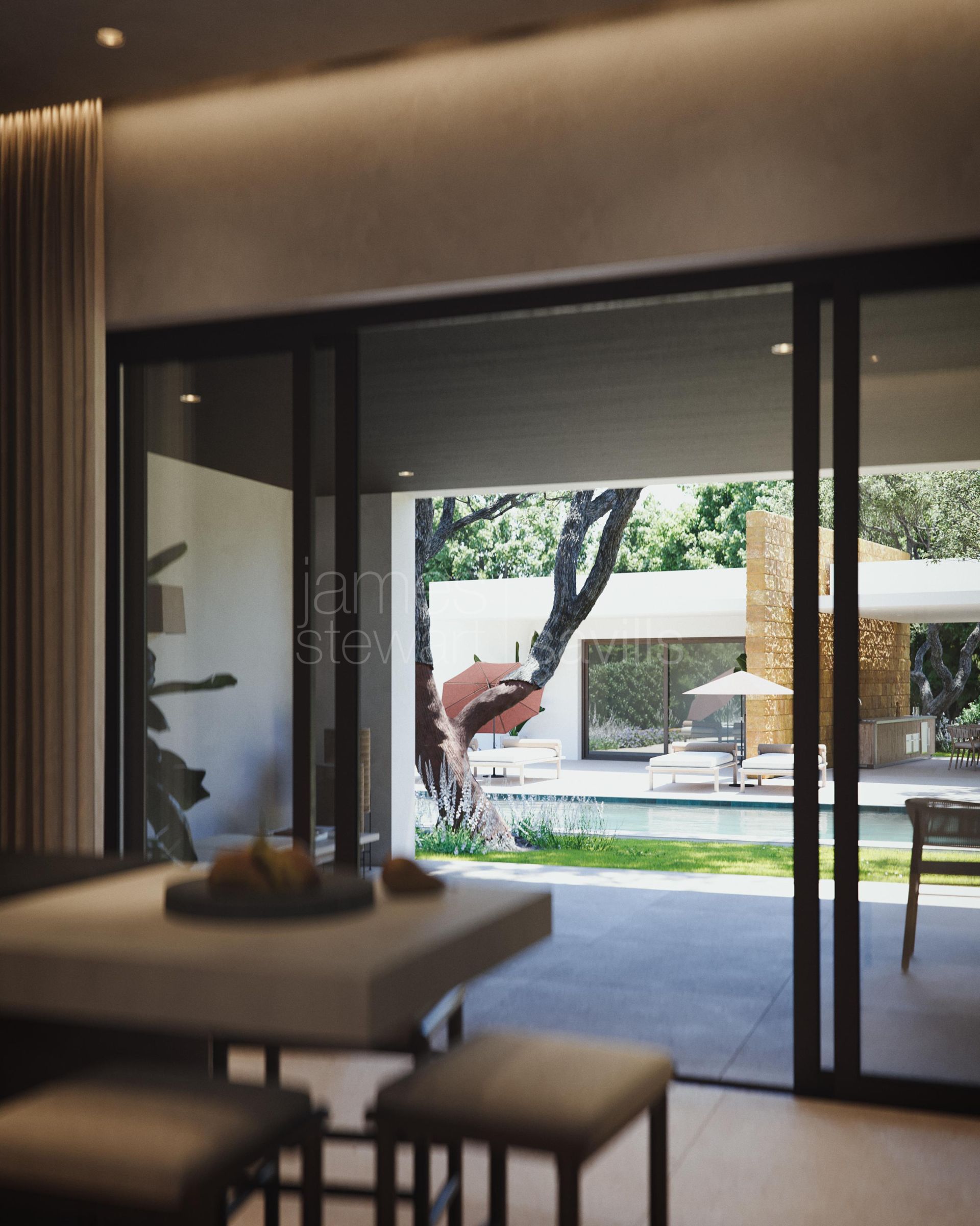Contemporary 4-bedroom villa among cork oaks near Valderrama, Sotogrande