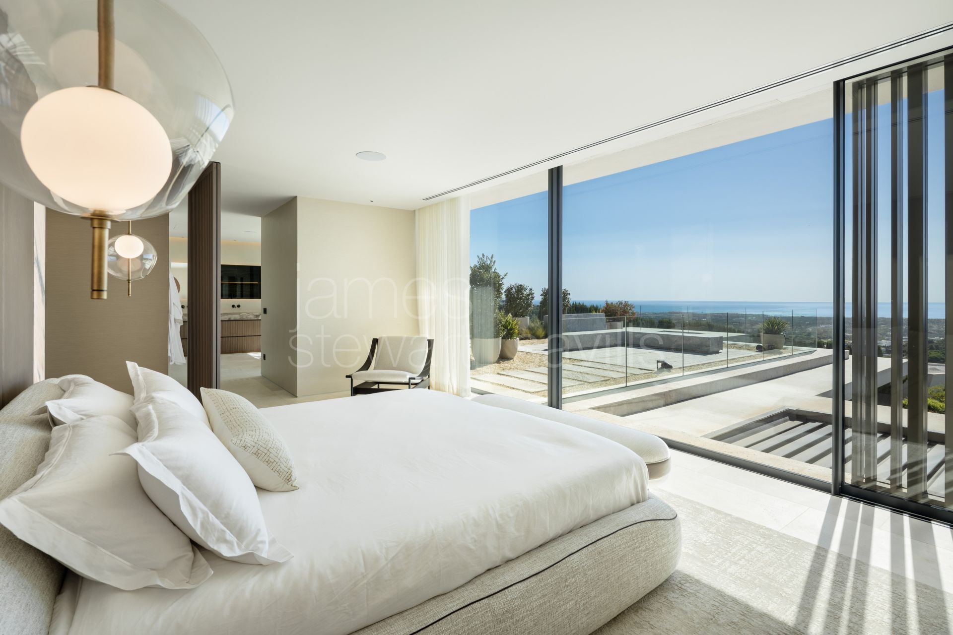 Contemporary architecture in La Reserva, Sotogrande