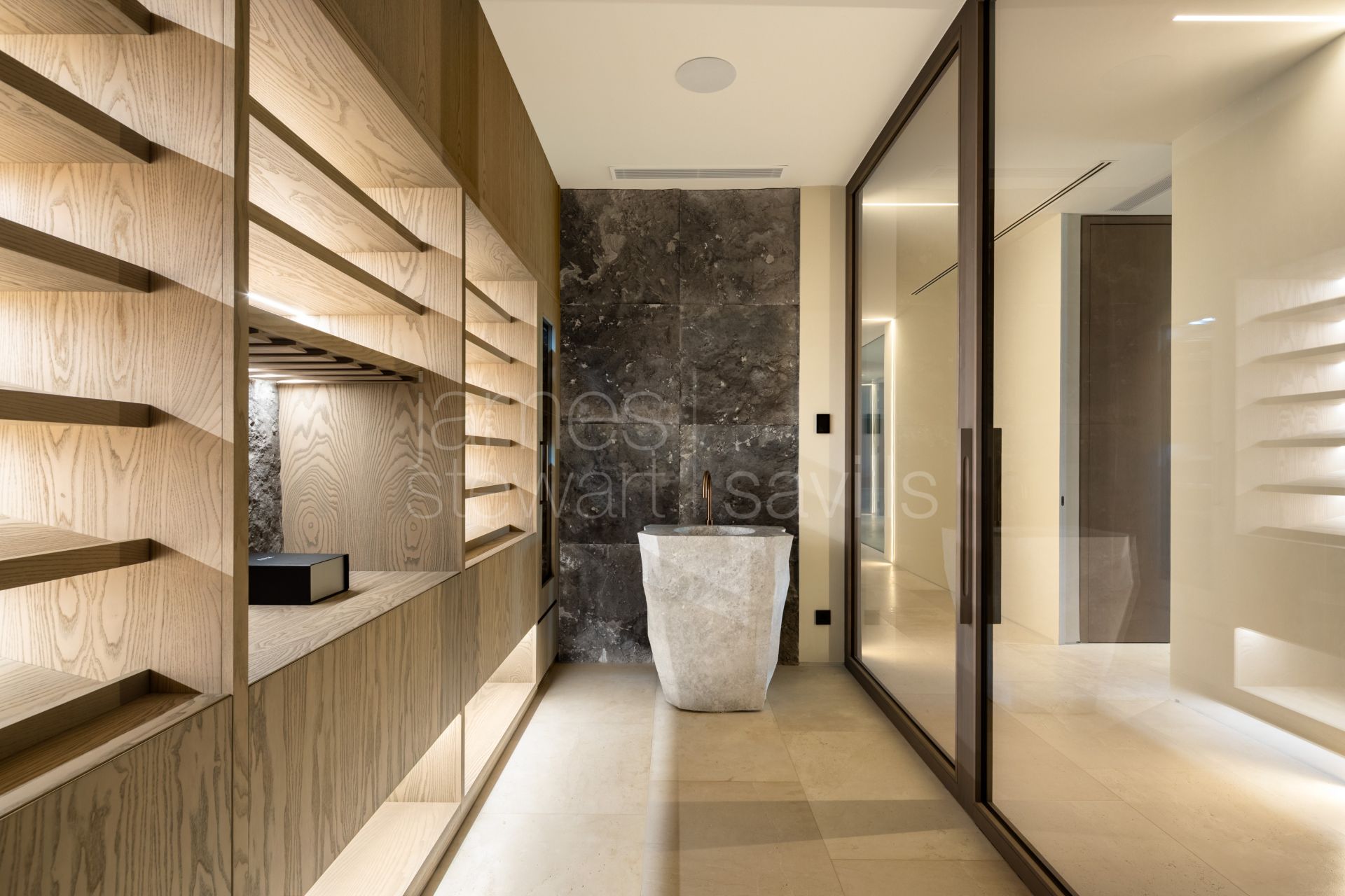 Contemporary architecture in La Reserva, Sotogrande
