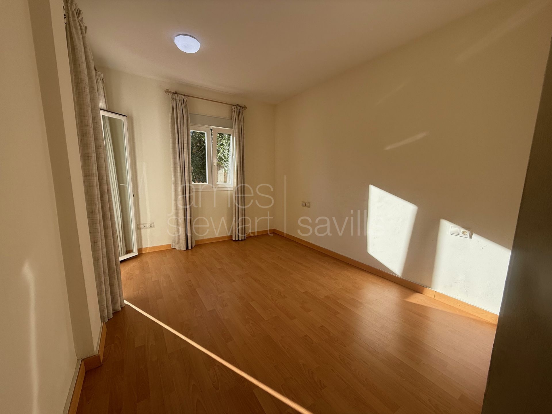 Ground floor with garden in the great La Mesana community in Pueblo Nuevo