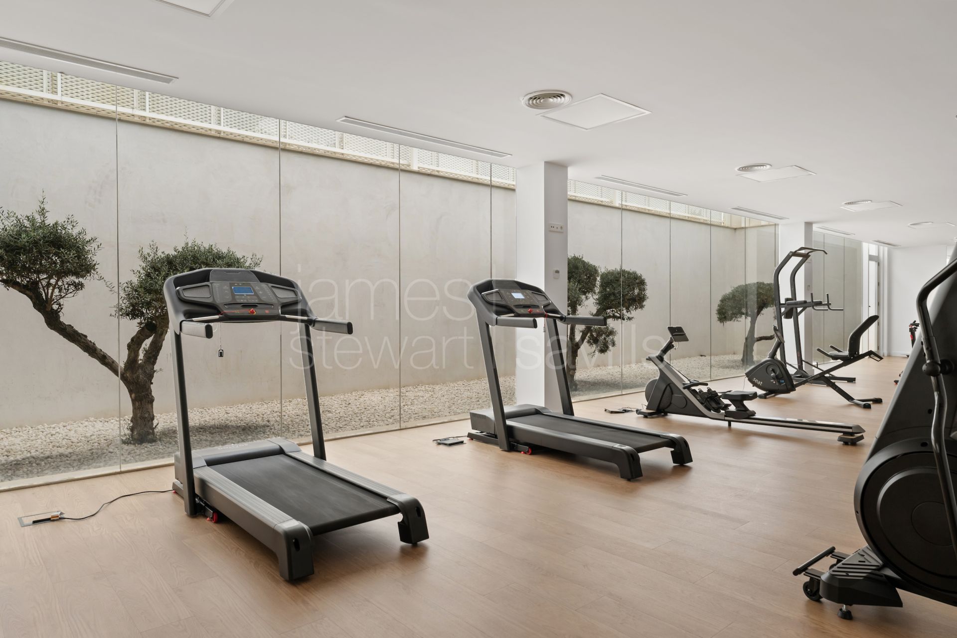 Semi-Detached House with Private Garden in La Finca, La Reserva, Sotogrande