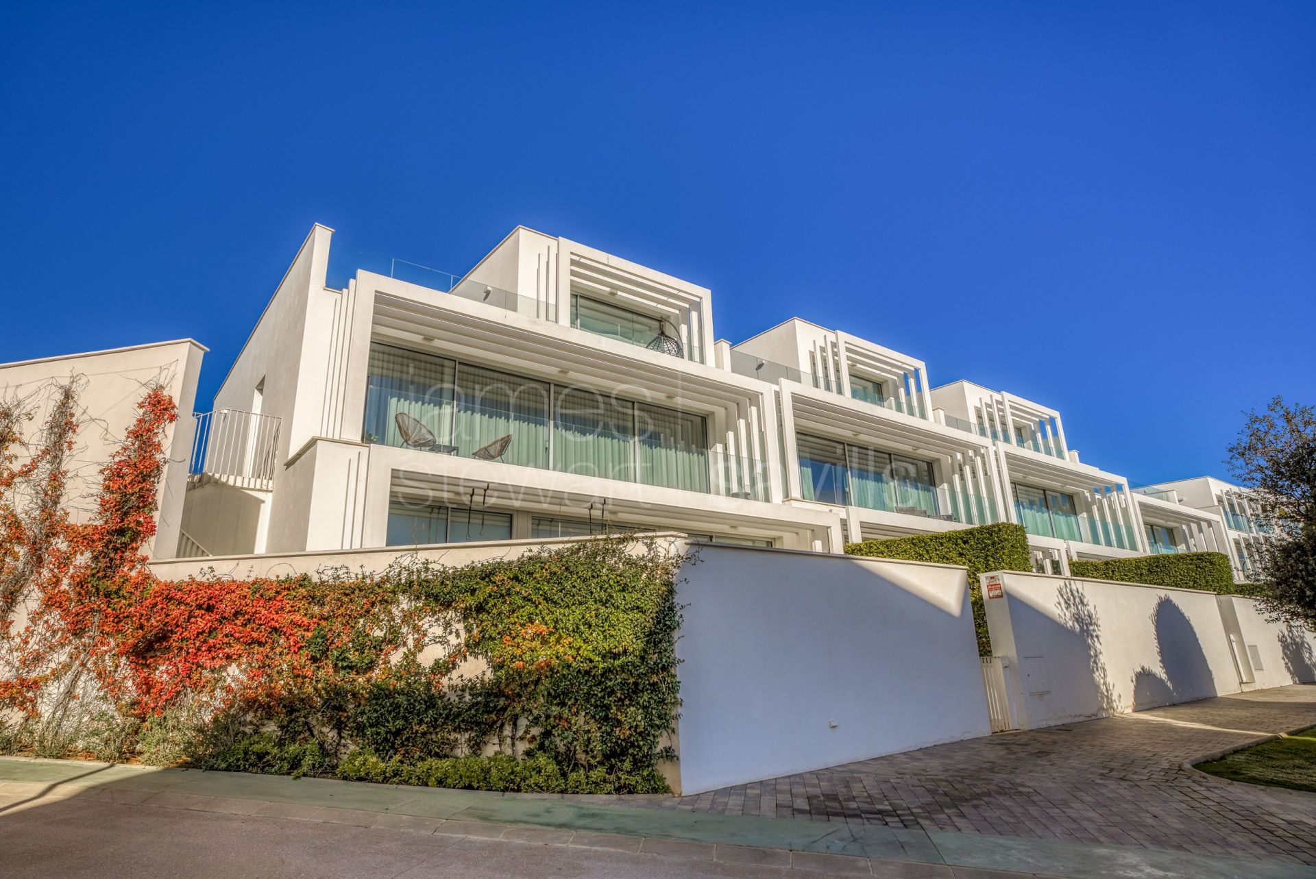 Semi-Detached House with Private Garden in La Finca, La Reserva, Sotogrande