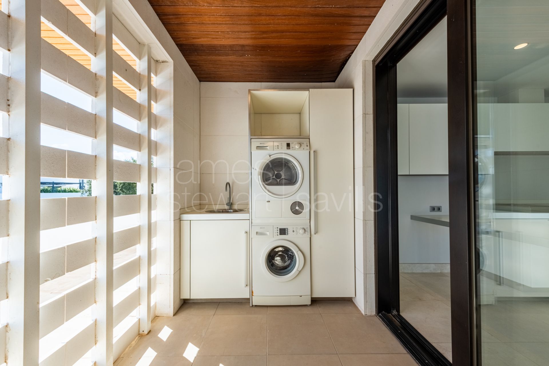 Ático Dúplex Espacioso con Amplias Terrazas en Hacienda Valderrama, Sotogrande