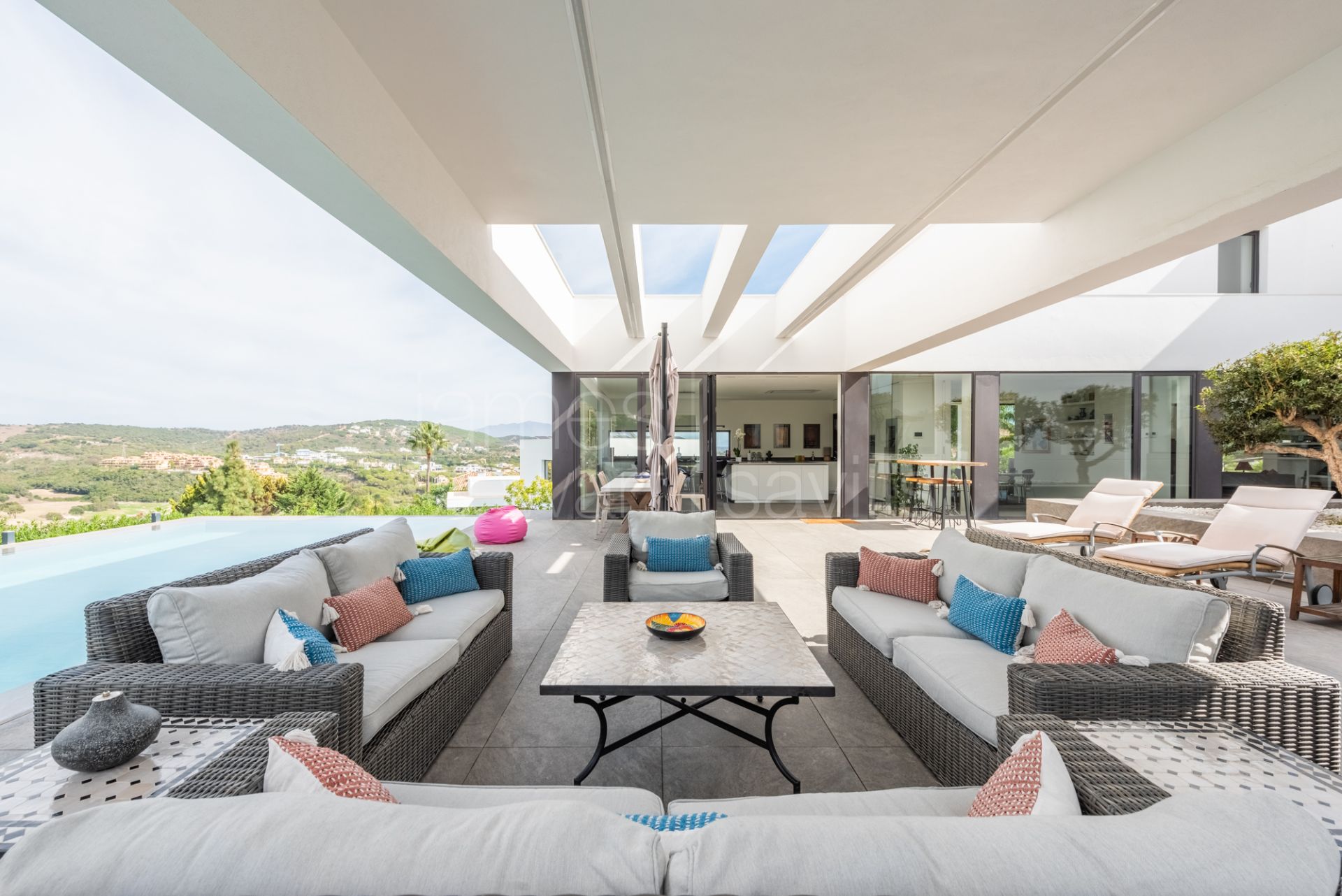 Villa with Golf Views in a Peaceful Cul-de-Sac, Almenara Area in Sotogrande