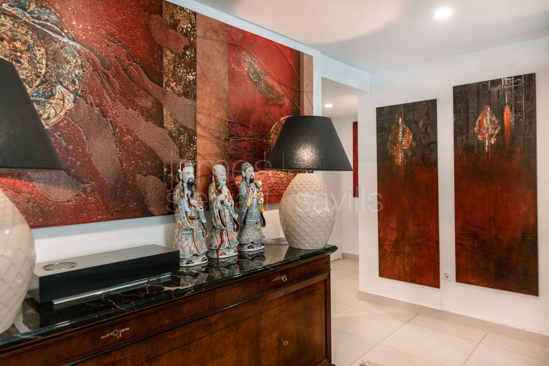 Superbly refurbished 3 bedroom garden apartment in La Reserva de Sotogrande