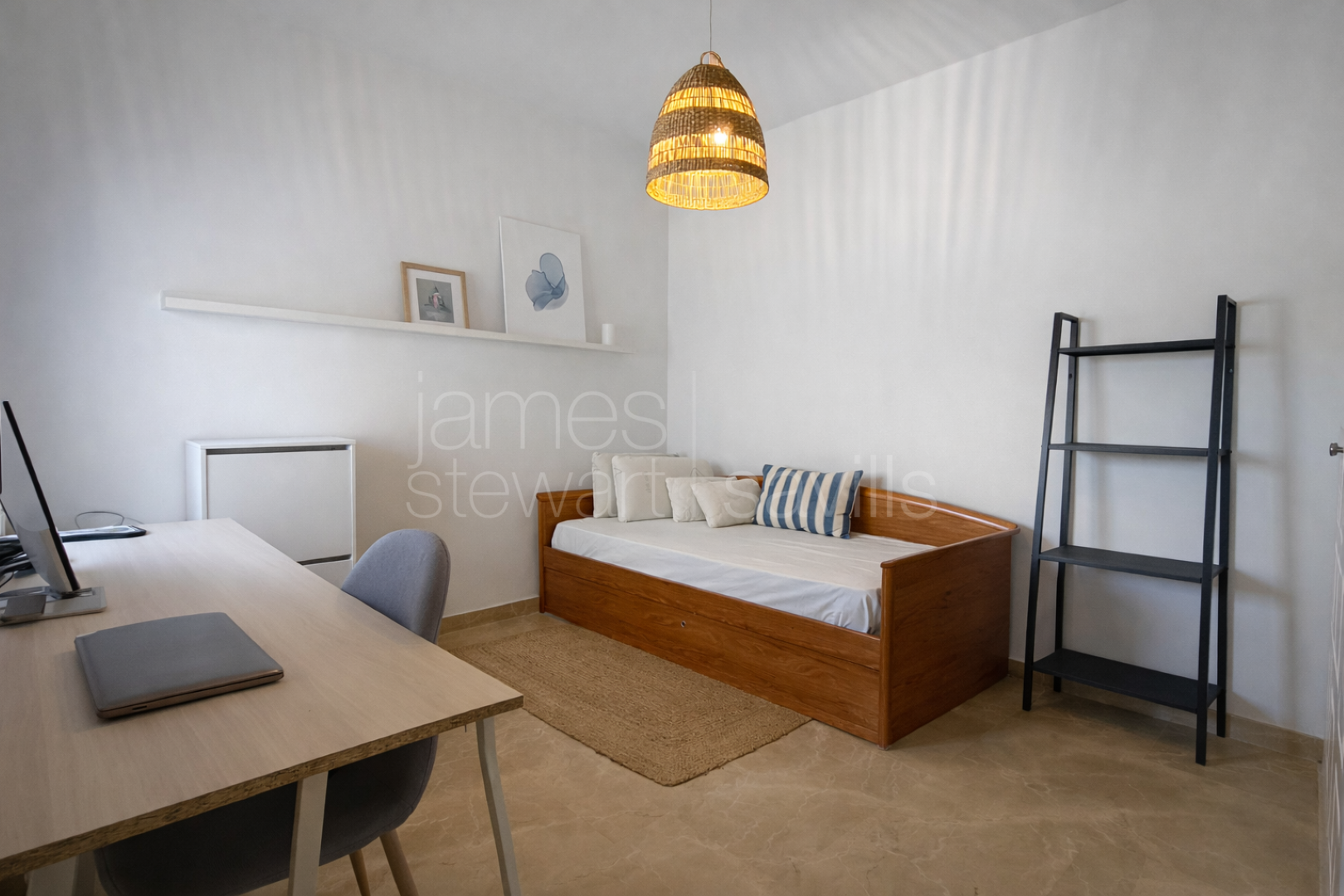 Penthouse with panoramic sea and Gibraltar views – Marina de Alcaidesa