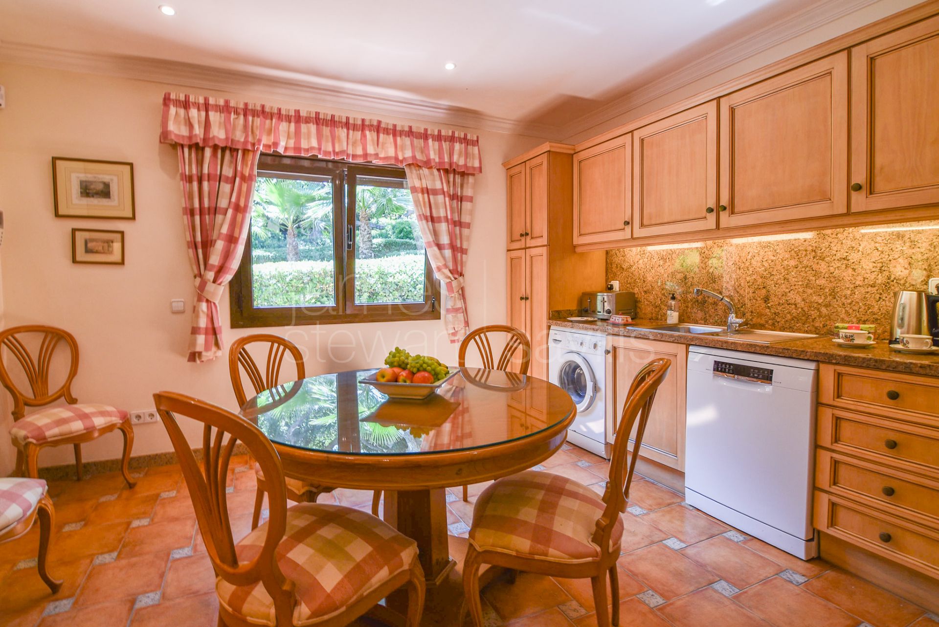 Absolutely charming Andalusian cortijo in Sotogrande Costa minutes from the beach