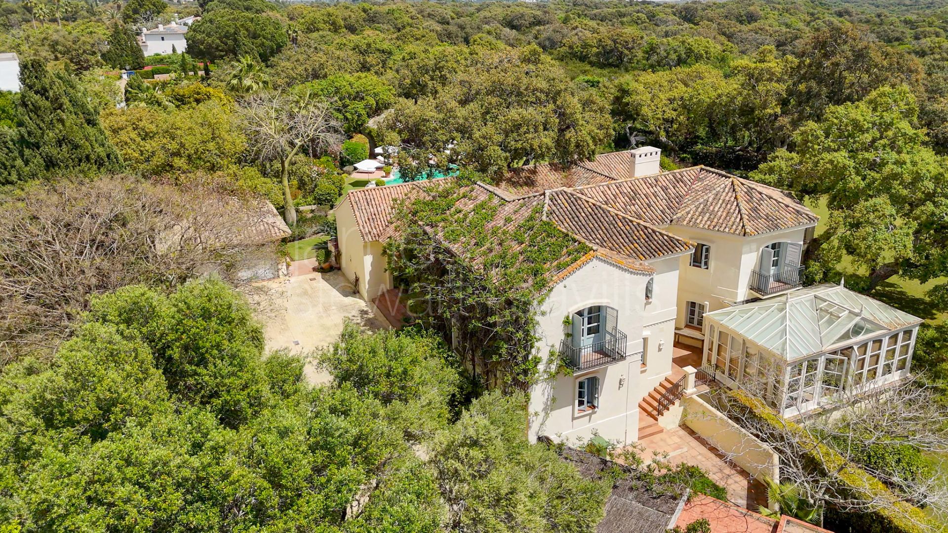 Absolutely charming Andalusian cortijo in Sotogrande Costa minutes from the beach