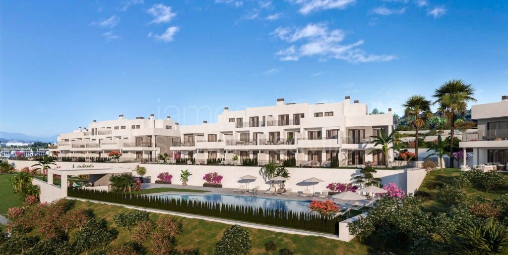 Modern Charm and Comfort in La Alcaidesa: Brand New Residences with Golf Course Views