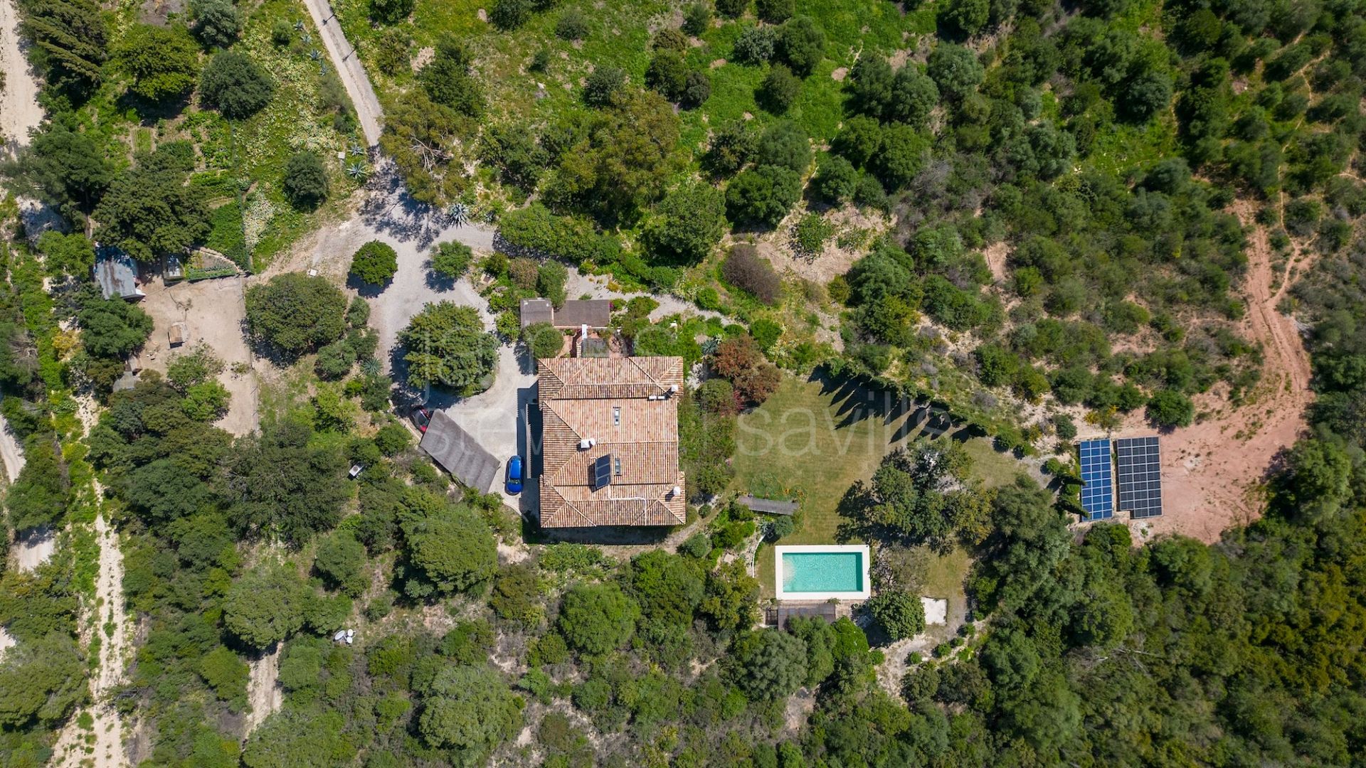 Finca en Venta en Gaucín | Piscina, 7 Dormitorios, EPC A