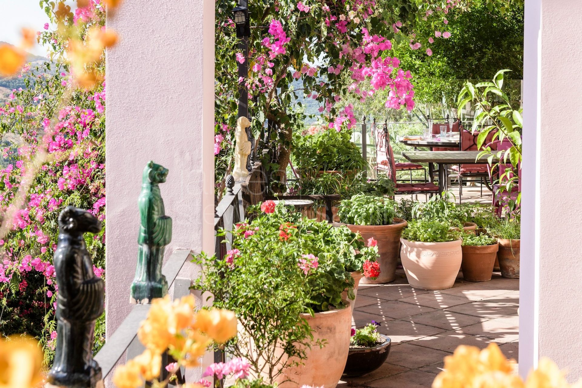 Finca en Venta en Gaucín | Piscina, 7 Dormitorios, EPC A