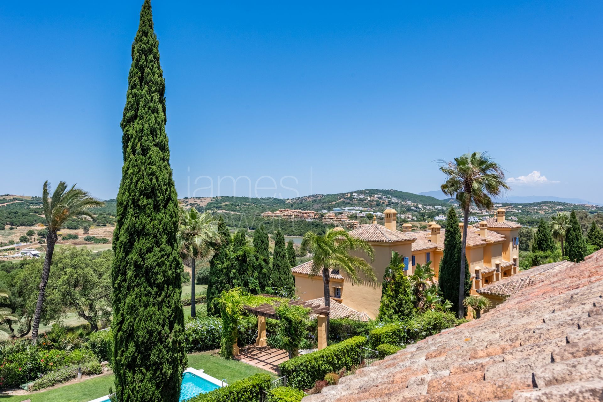 Adosado junto al golf en Los Cármenes de Almenara, Sotogrande Alto