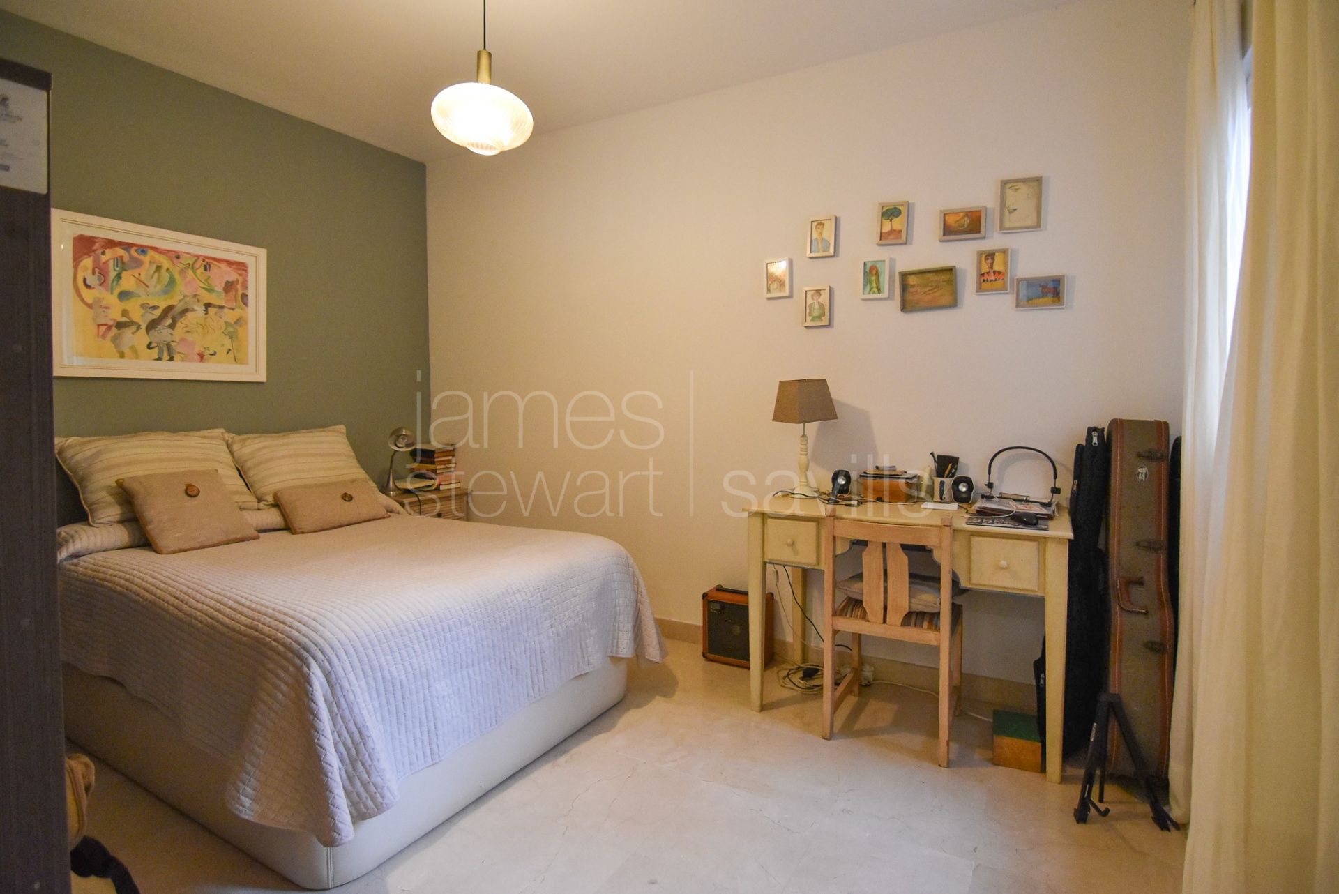 Apartamento de 3 dormitorios en La Mesana, un paso de todos los comercios de la zona