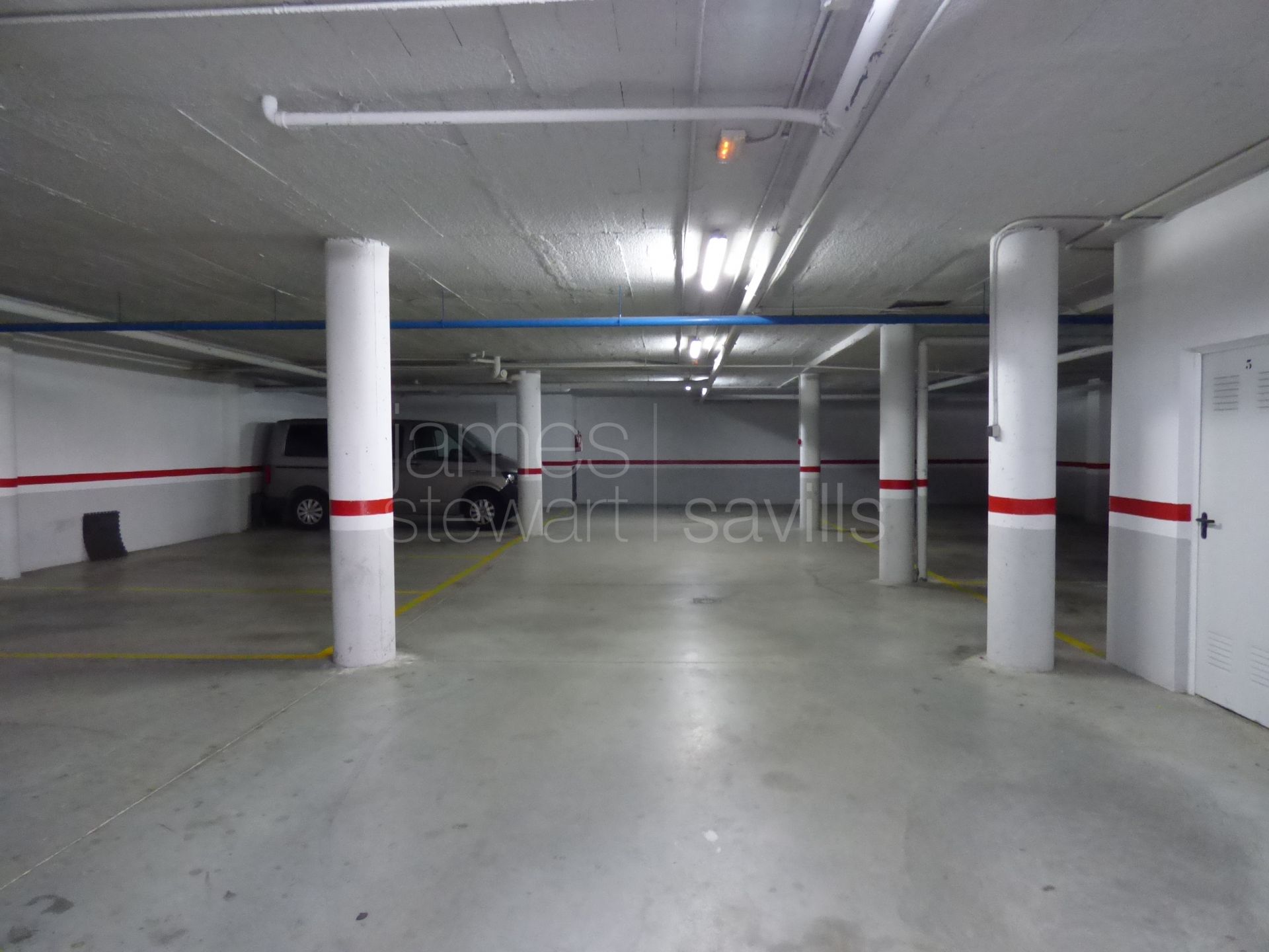 Apartamento de 3 dormitorios en La Mesana, un paso de todos los comercios de la zona