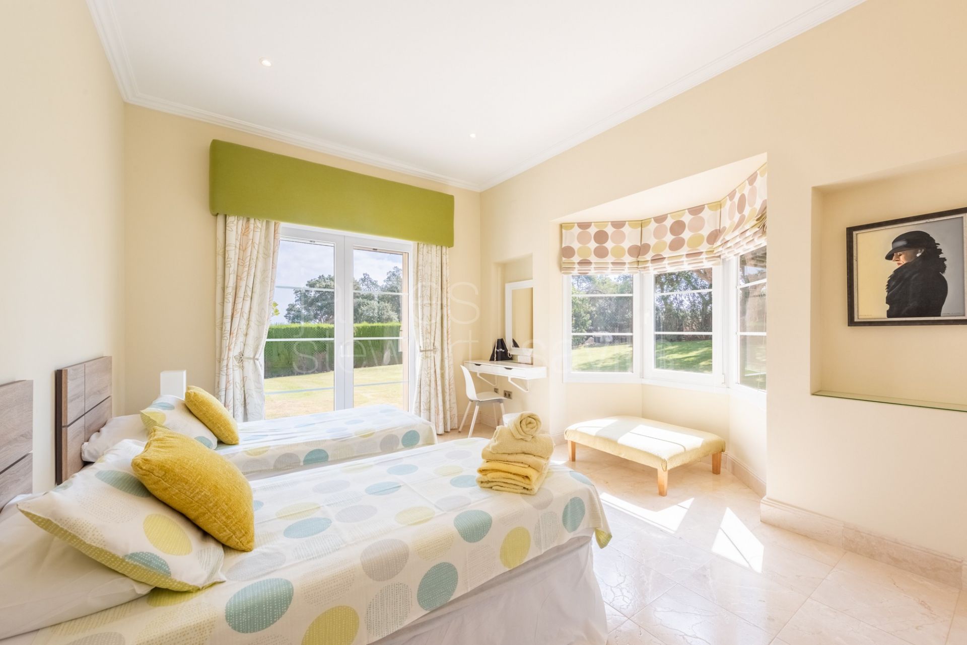 Excelente villa en primera linea del golf del San Roque Golf Resort