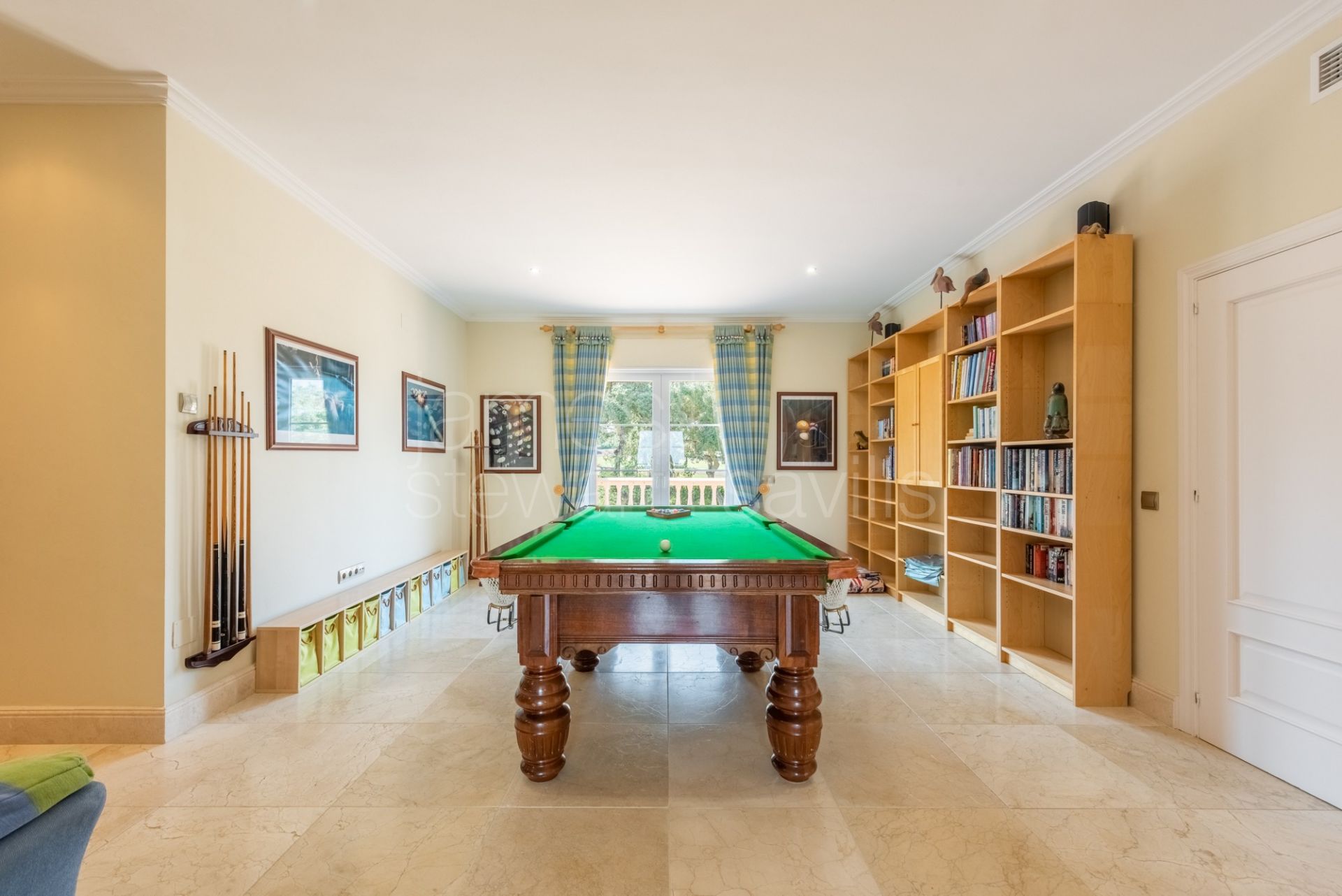 Excelente villa en primera linea del golf del San Roque Golf Resort