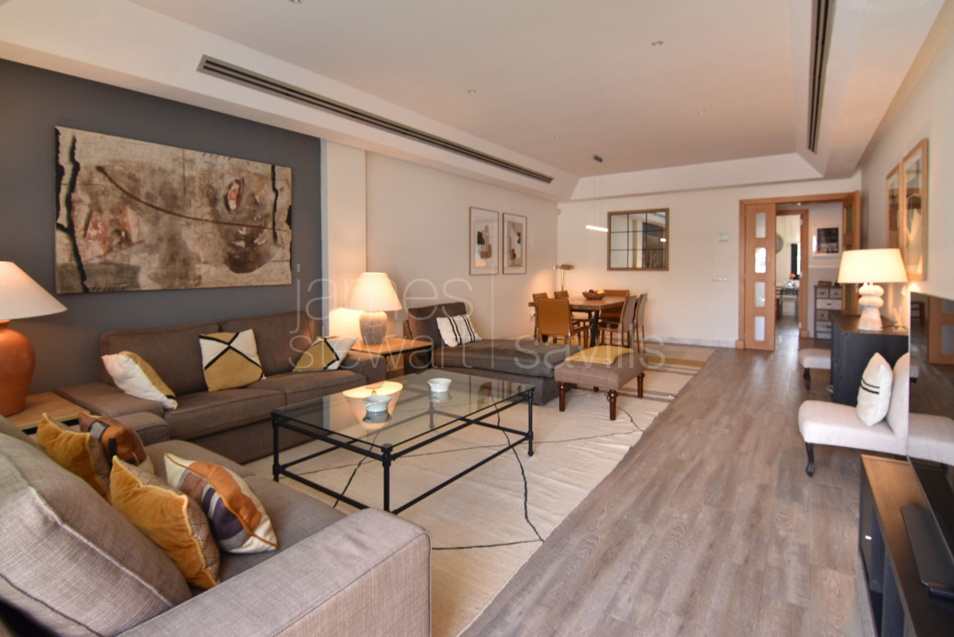 Immaculate 2 bedroom apartment in the El Polo community, Sotogrande Costa