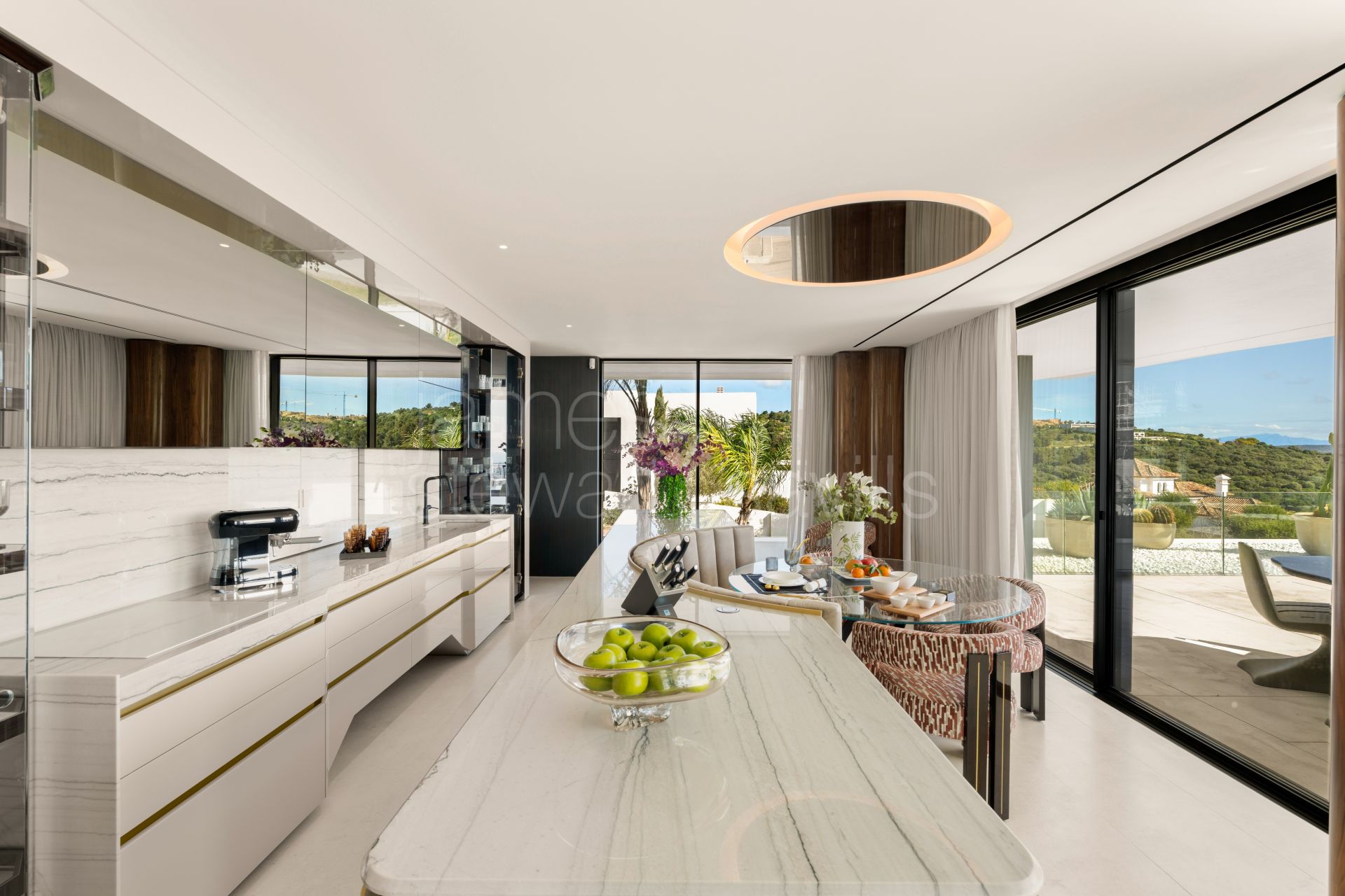 Contemporary Villa with Sea and Golf Views in La Reserva, Sotogrande