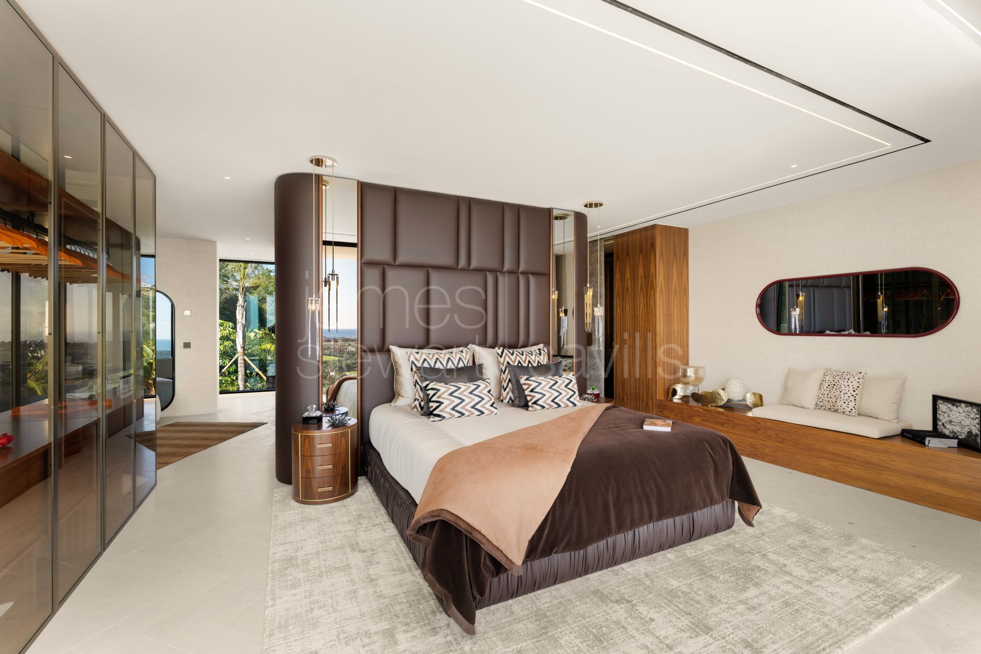 Contemporary Villa with Sea and Golf Views in La Reserva, Sotogrande