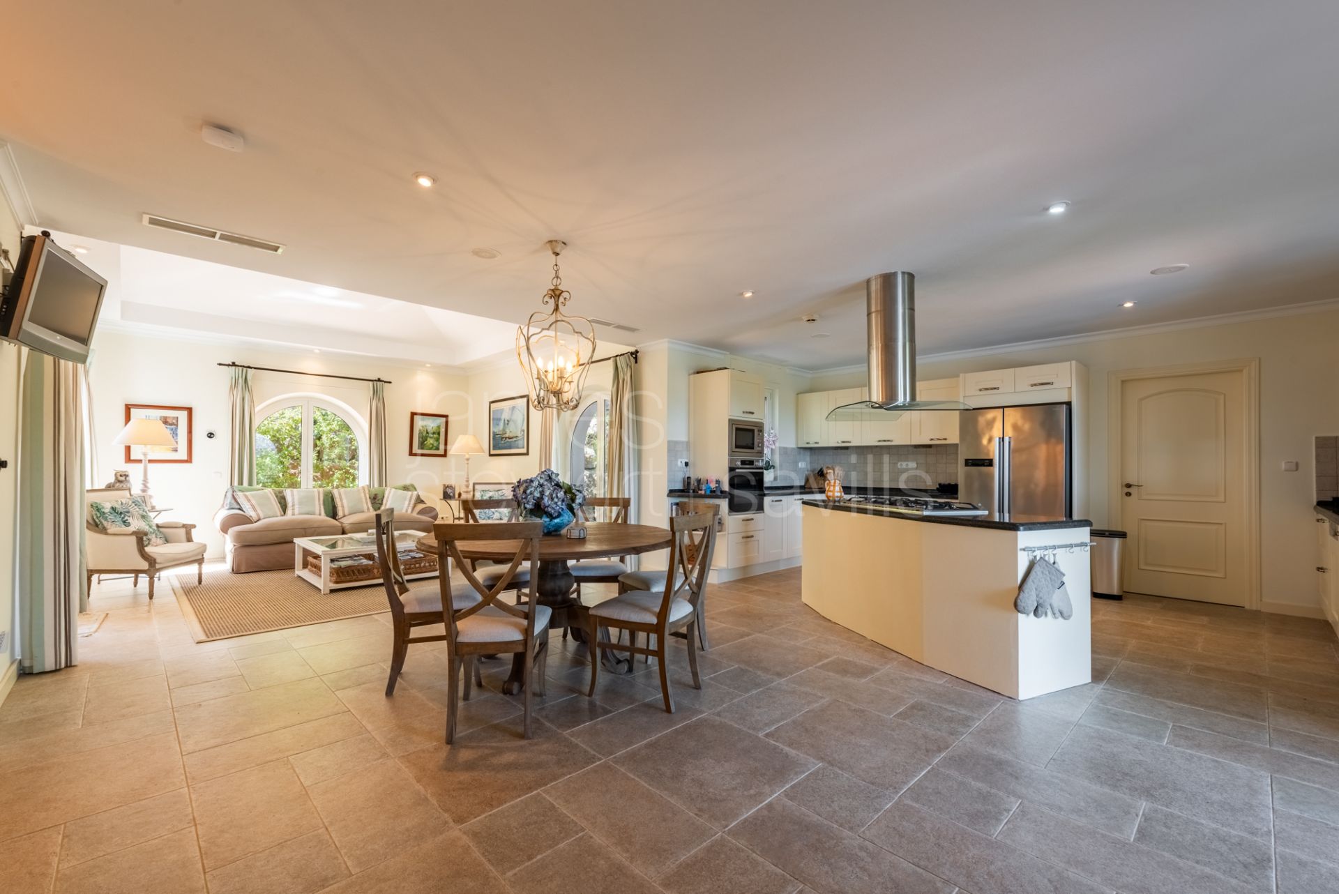 Lovely family home with sea views close to SO/ Sotogrande hotel